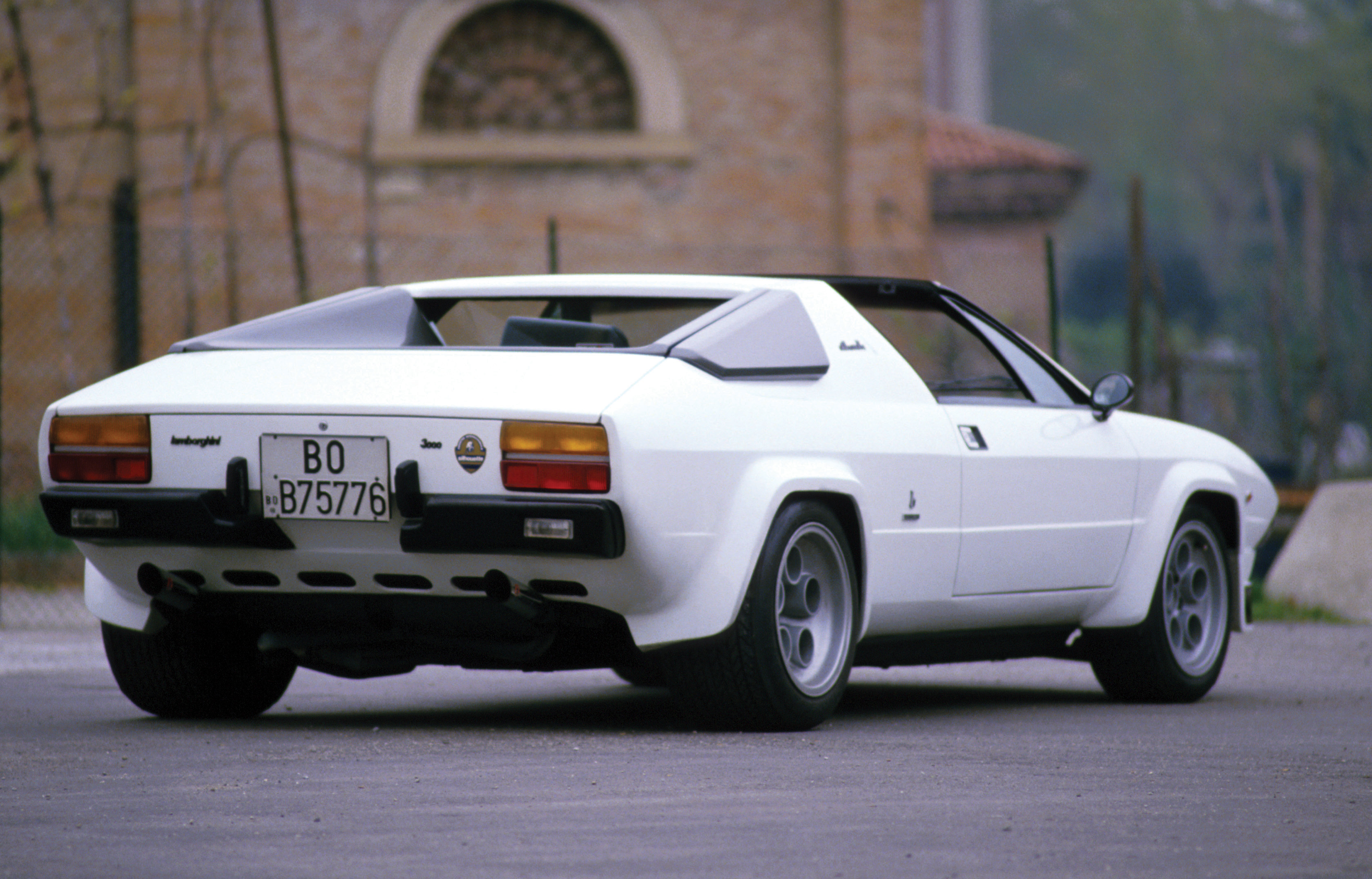 vehicles, lamborghini silhouette p300, lamborghini