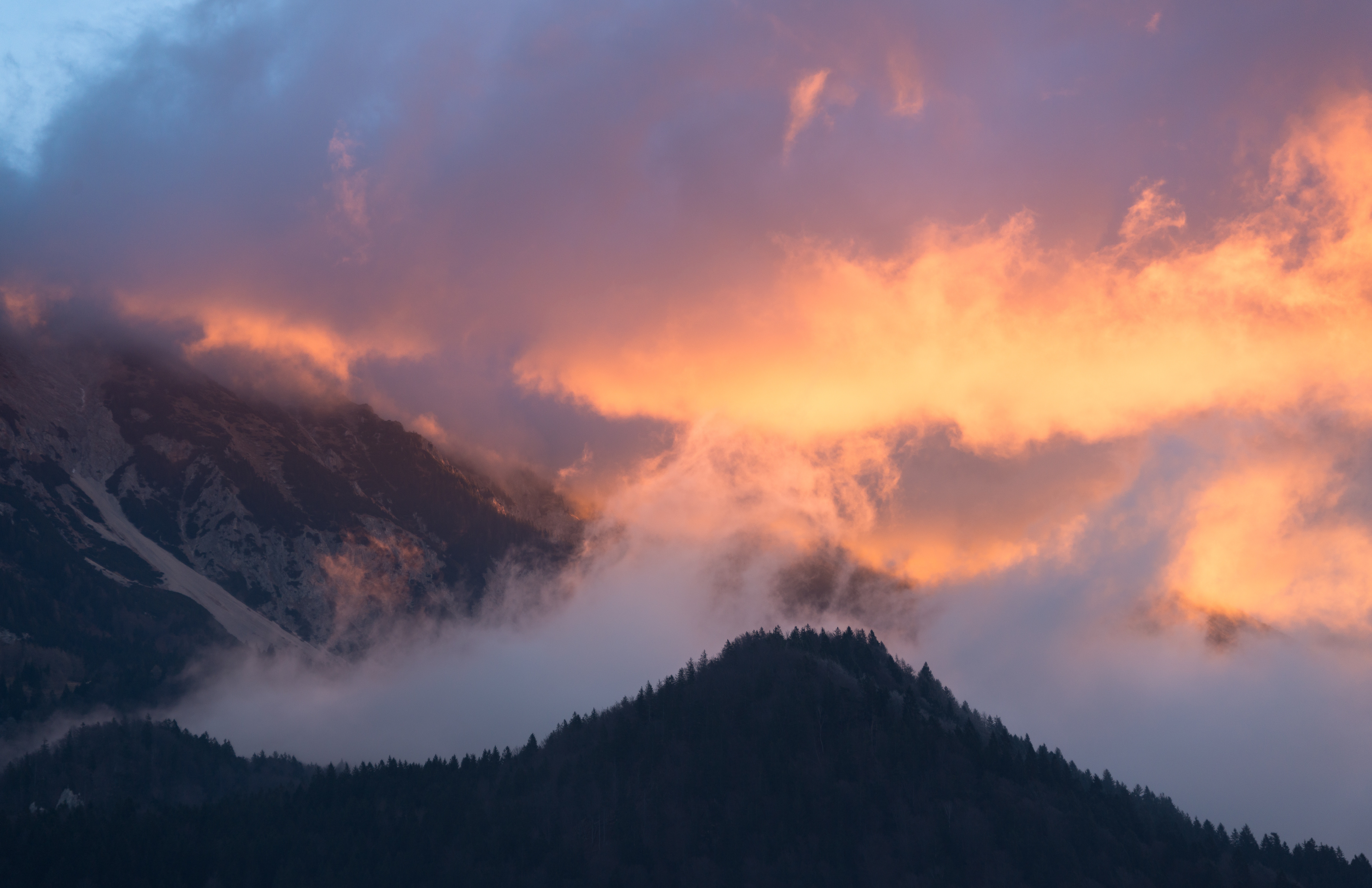 Laden Sie das Sky, Nebel, Sunset, Natur, Bäume, Mountains-Bild kostenlos auf Ihren PC-Desktop herunter