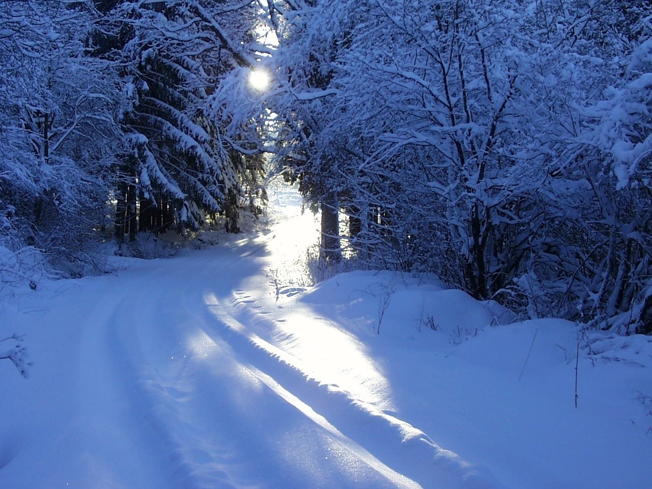 Download mobile wallpaper Winter, Snow, Landscape, Nature for free.