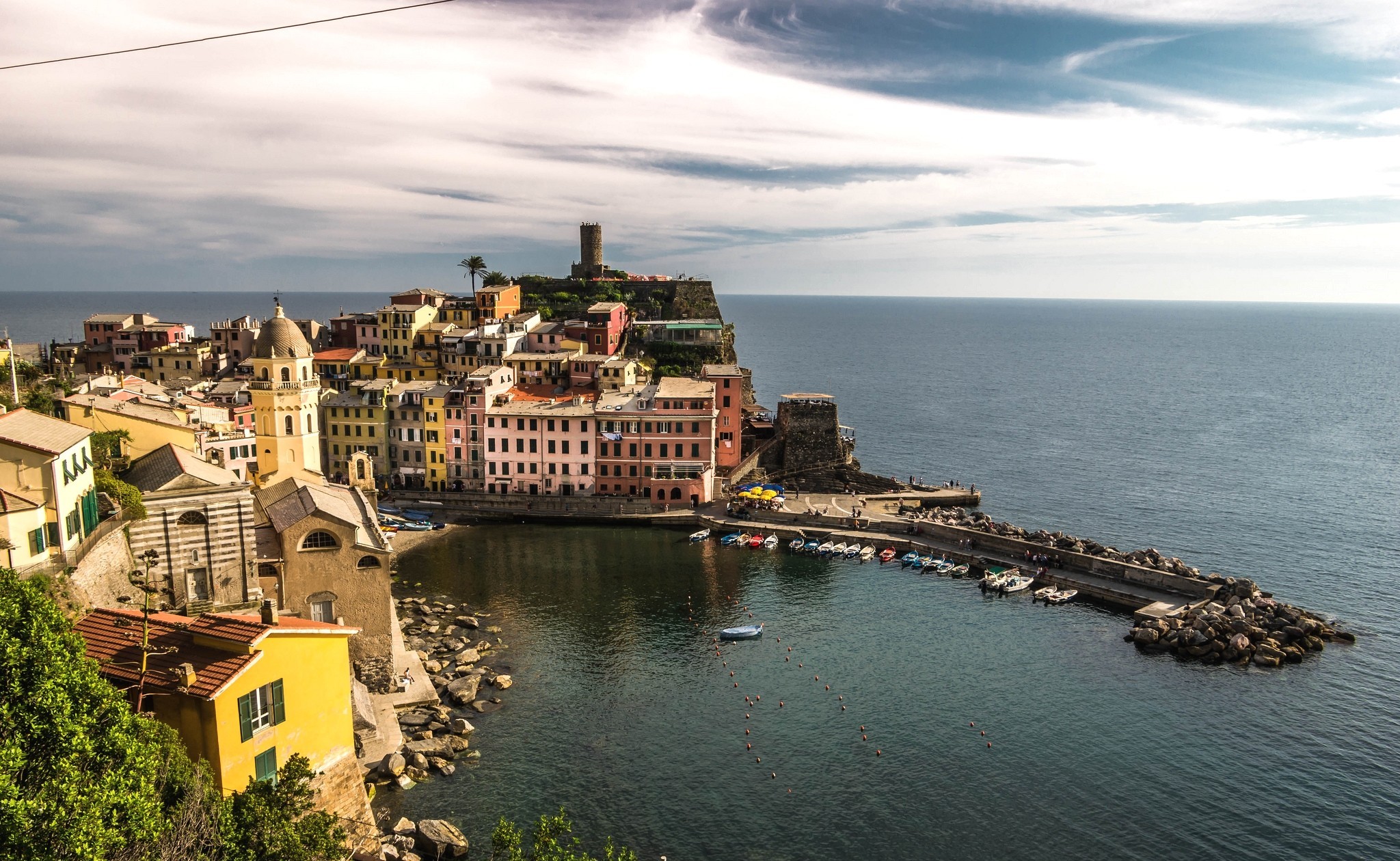 Download mobile wallpaper Vernazza, Liguria, Cinque Terre, Italy, Towns, Man Made for free.