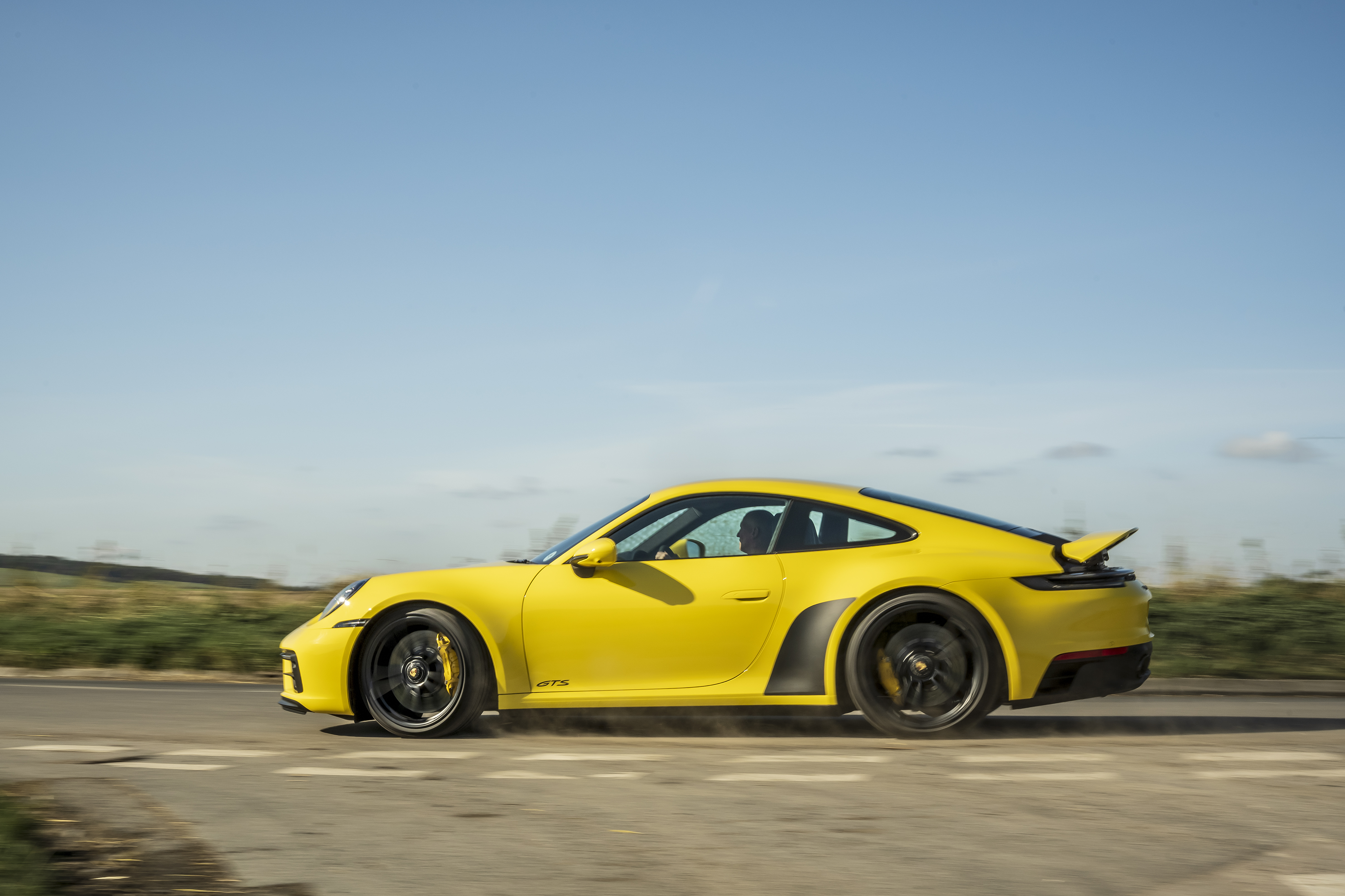 Téléchargez des papiers peints mobile Porsche, Véhicules, Porsche 911 Carrera Gts gratuitement.
