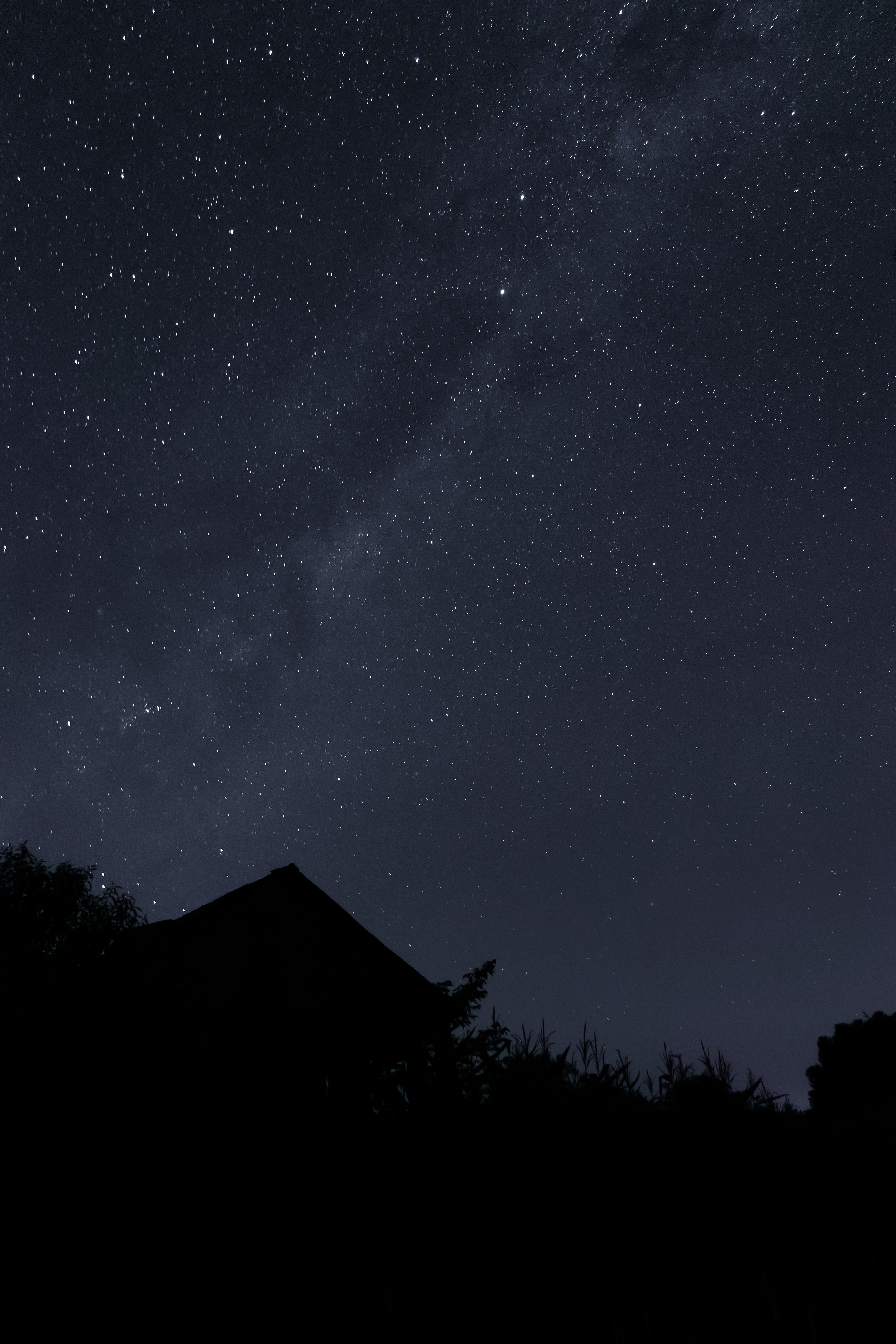 Download mobile wallpaper Roof, Starry Sky, Silhouette, Stars, Night, Dark for free.