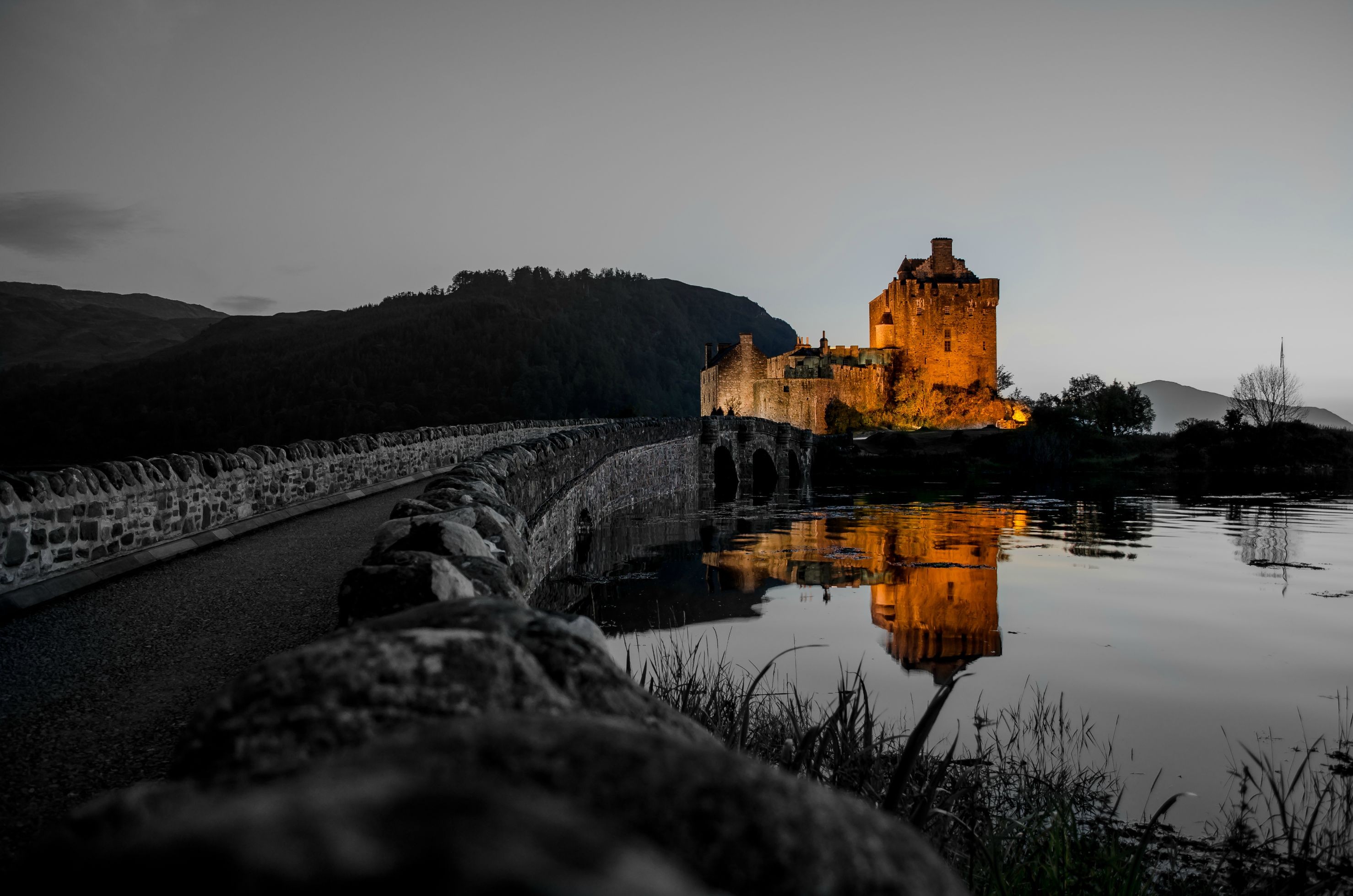427152 скачать обои шотландия, сделано человеком, замок эйлен донан, замок, отражение, замки - заставки и картинки бесплатно