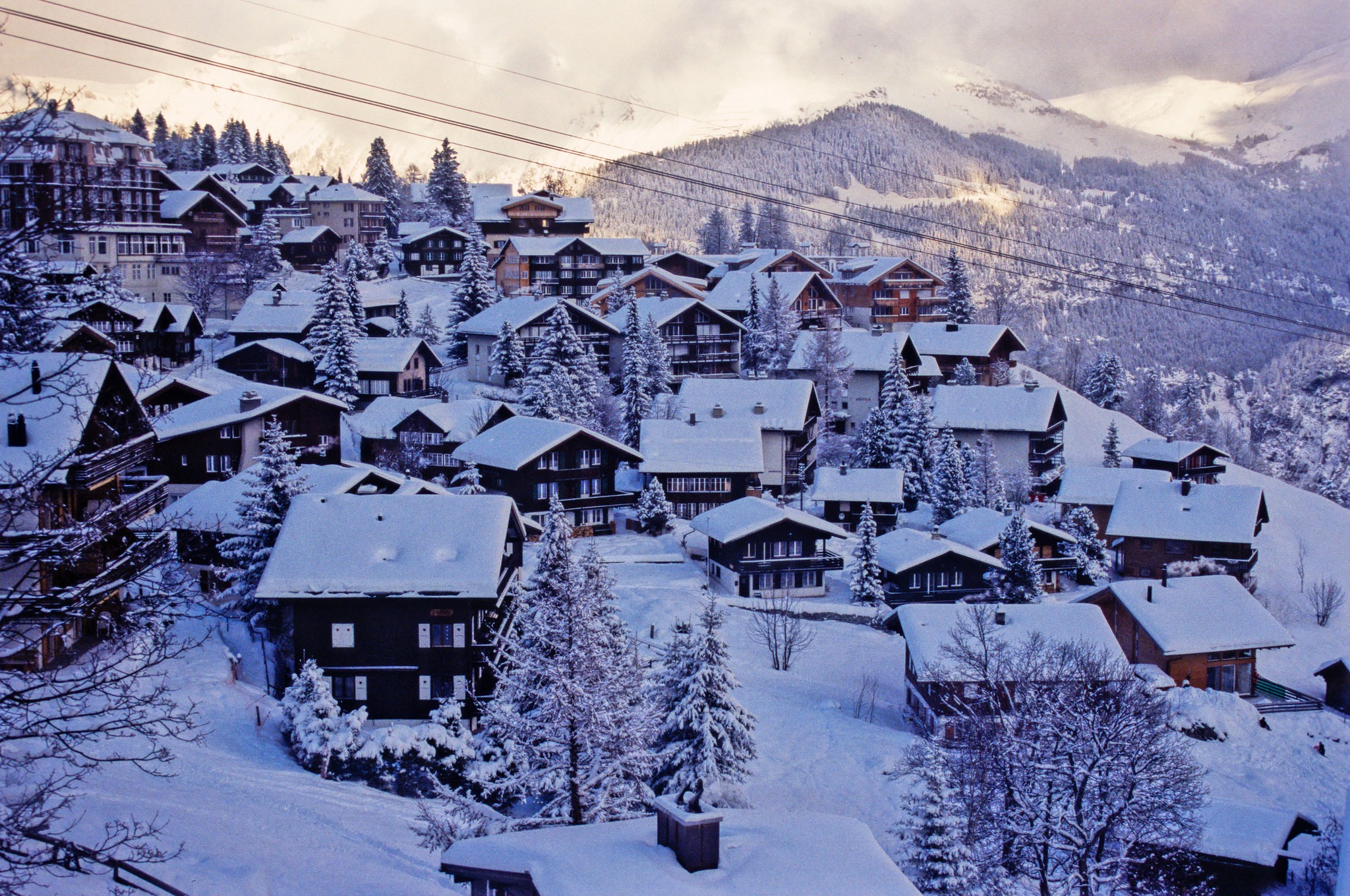 Téléchargez gratuitement l'image Hiver, Terre, Village, Photographie, Neiger sur le bureau de votre PC