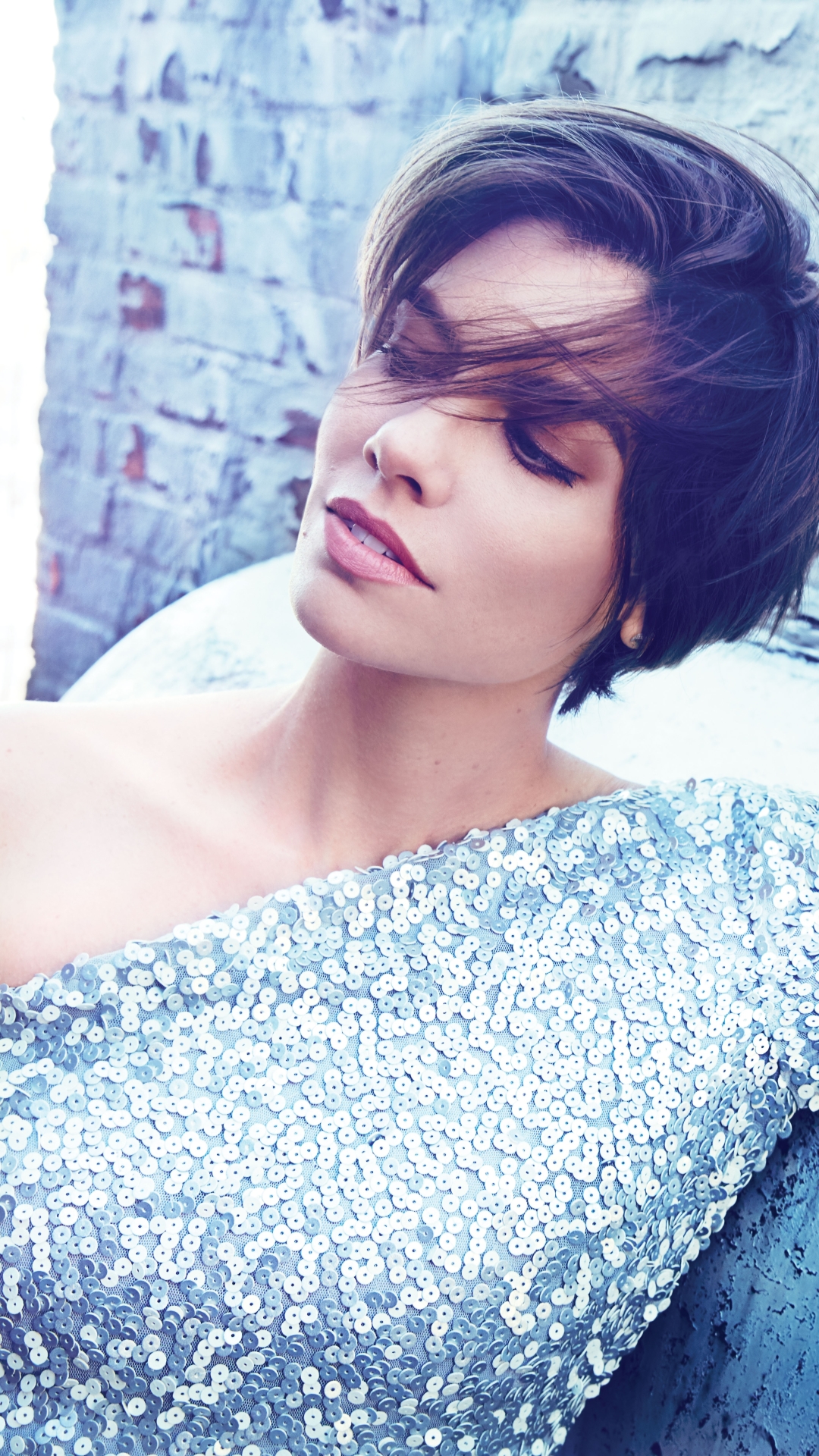 Download mobile wallpaper Dress, Brunette, American, Celebrity, Actress, Lauren Cohan for free.