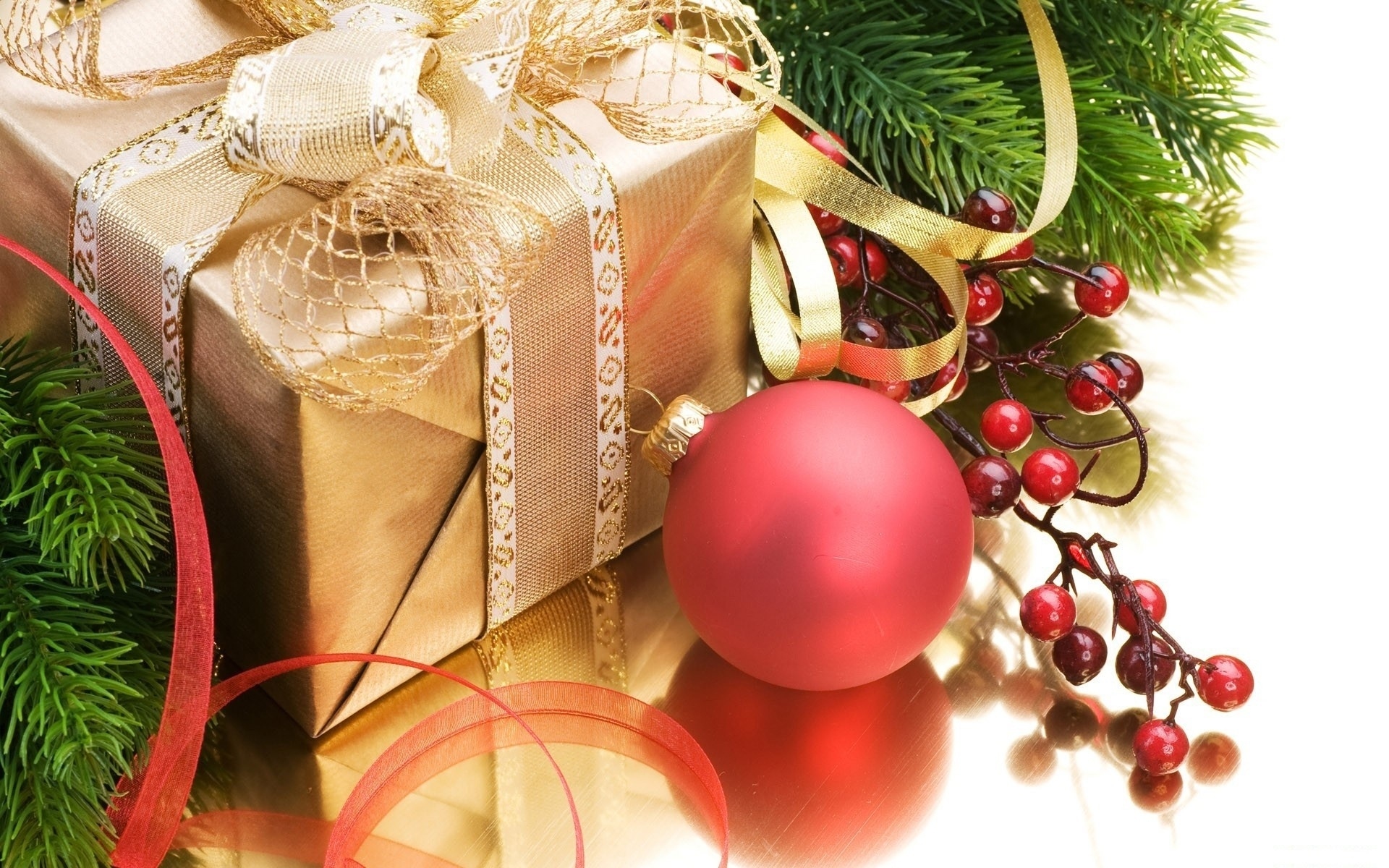 Скачать обои бесплатно Рождество, Золотой, Украшение, Подарки, Праздничные картинка на рабочий стол ПК