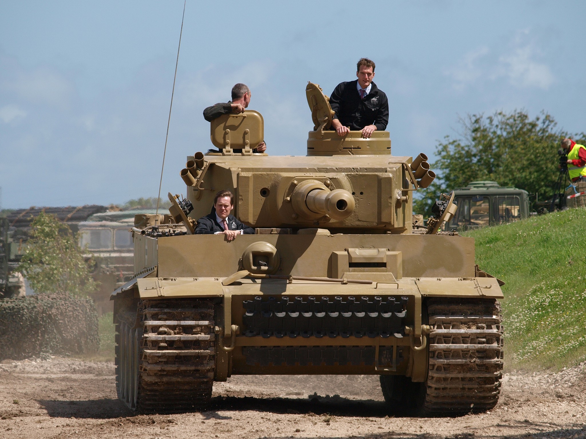 Baixe gratuitamente a imagem Tanque, Tanques, Militar na área de trabalho do seu PC