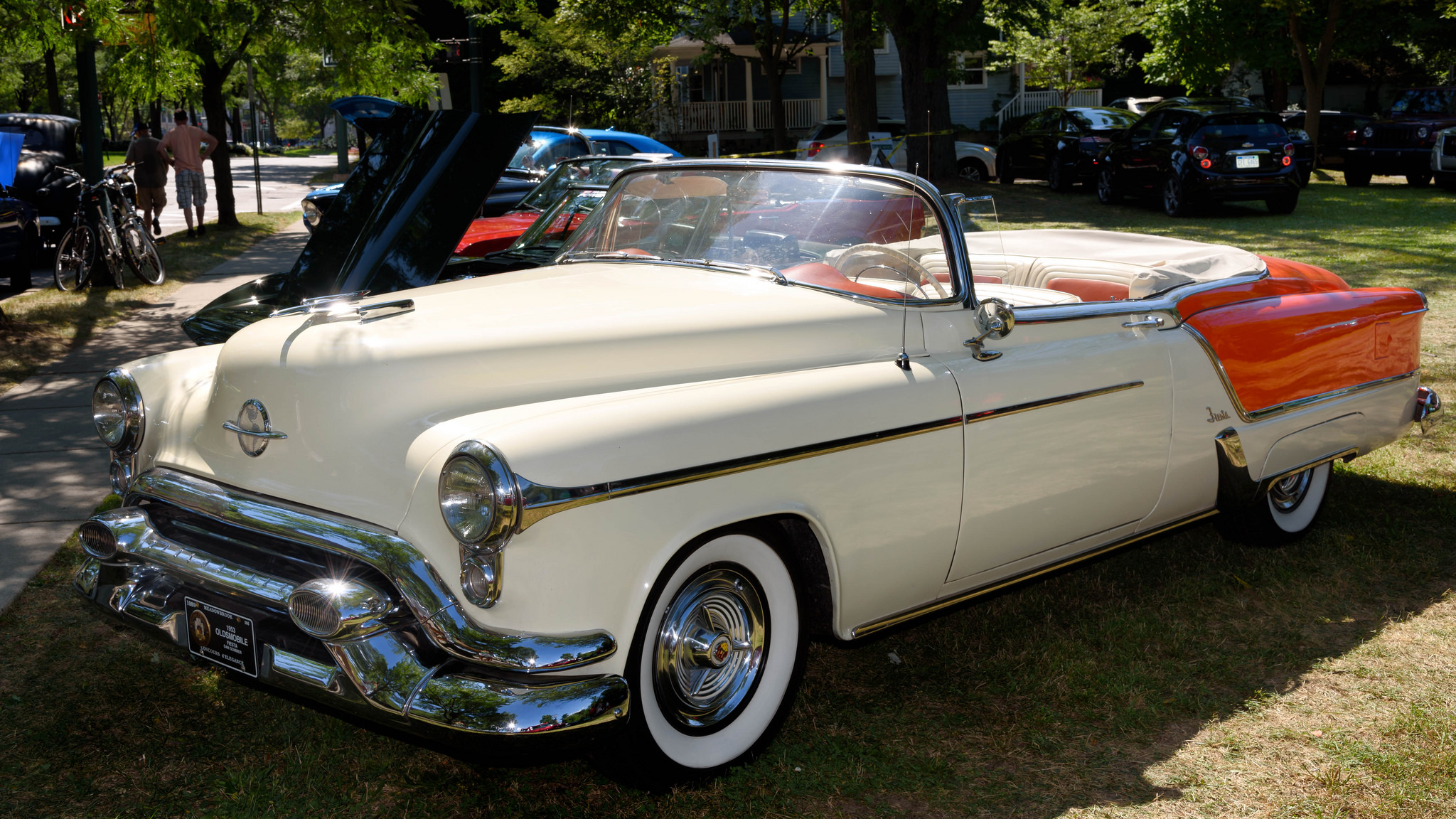 Скачать обои 1953 Oldsmobile Ninety Eight Fiesta Convertible на телефон бесплатно