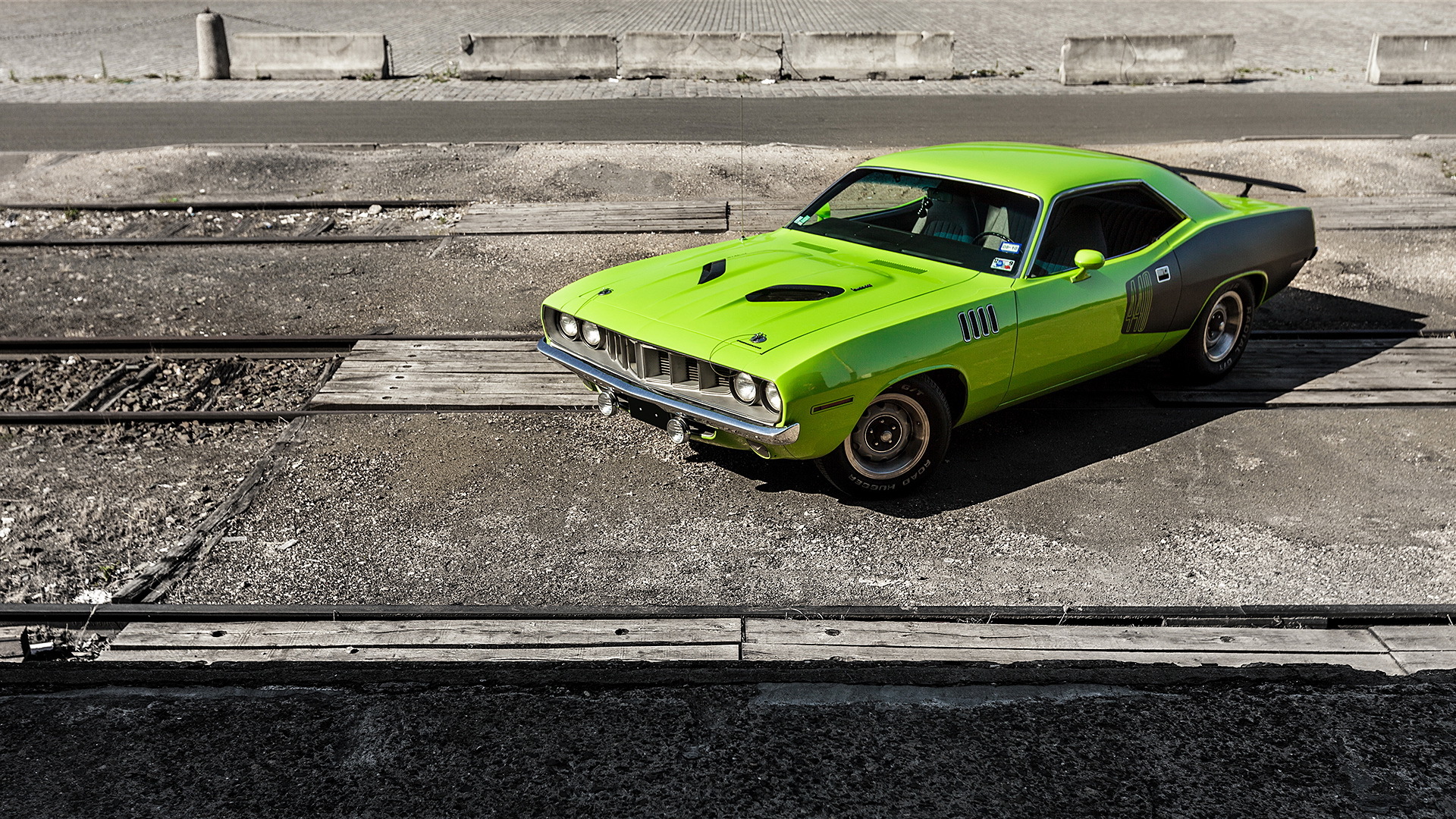 Download mobile wallpaper Plymouth, Vehicles, Plymouth Barracuda, Green Car for free.