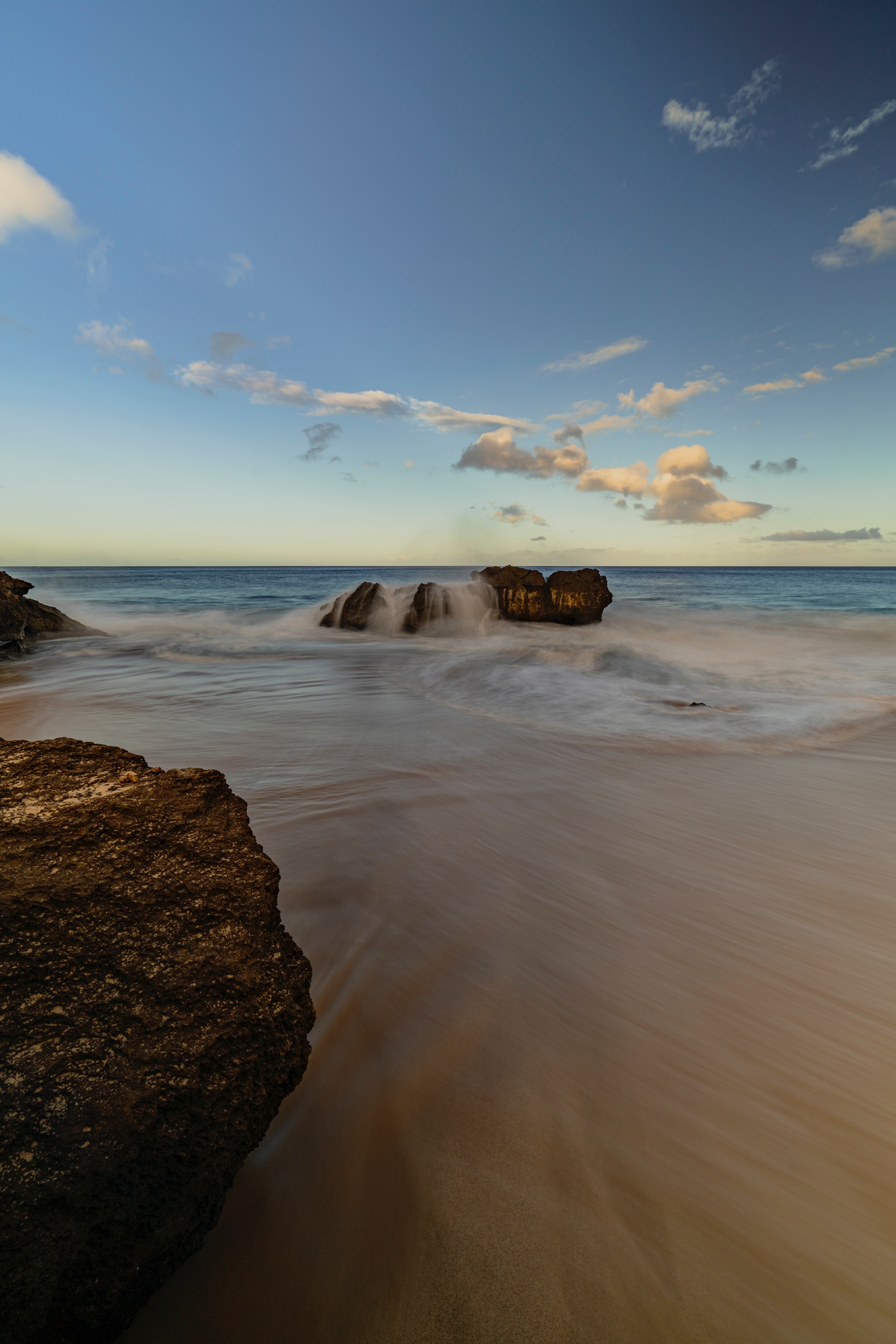 Laden Sie das Stones, Bank, Natur, Ufer, Wasser, Sea, Strand-Bild kostenlos auf Ihren PC-Desktop herunter