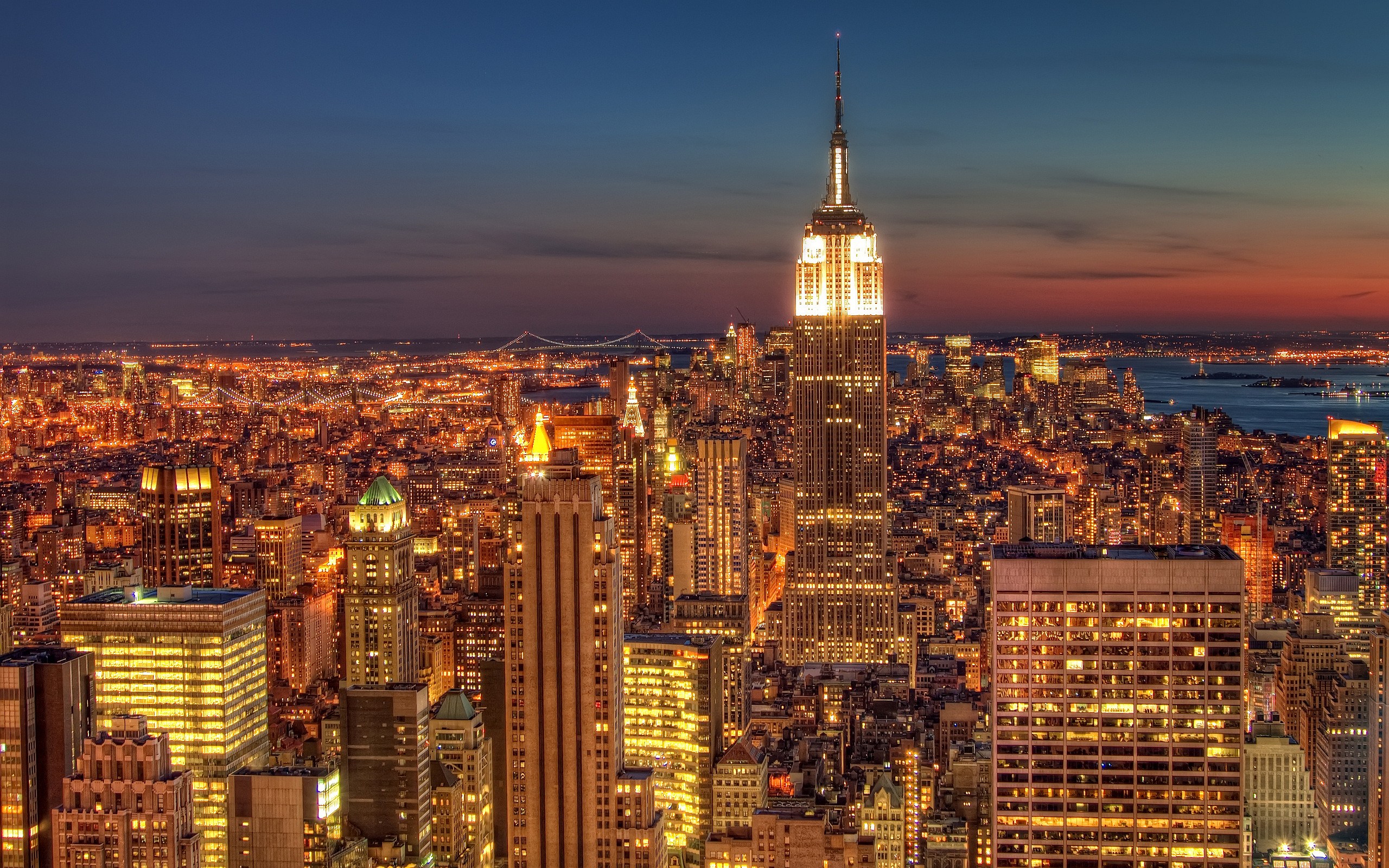 Baixe gratuitamente a imagem Noite, Cidade, Nova York, Feito Pelo Homem na área de trabalho do seu PC