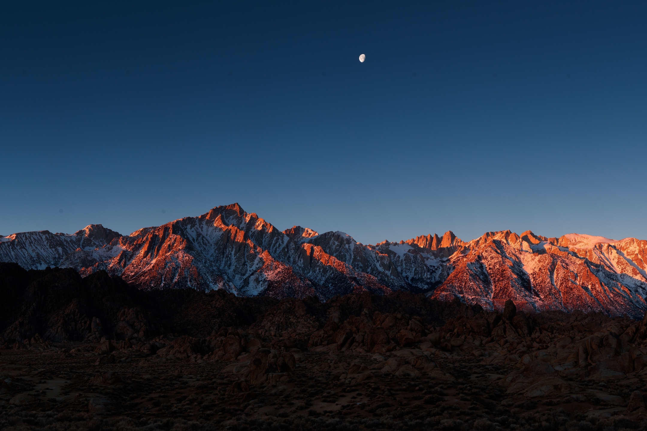 Laden Sie das Mond, Gebirge, Sonnenuntergang, Berge, Erde/natur-Bild kostenlos auf Ihren PC-Desktop herunter