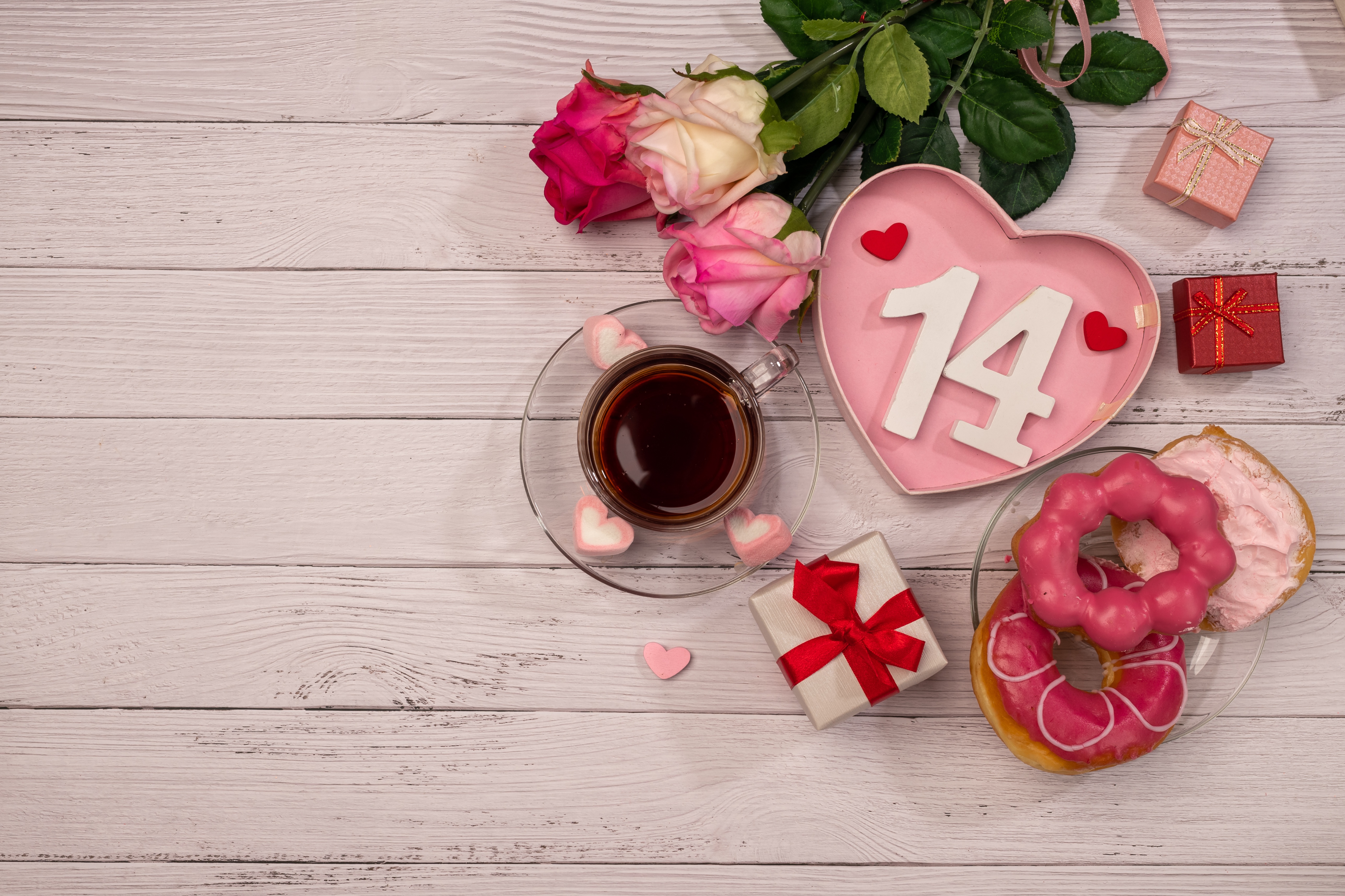 Скачать обои бесплатно Любовь, Кофе, Роза, Подарки, День Святого Валентина, Праздничные, В Форме Сердца картинка на рабочий стол ПК