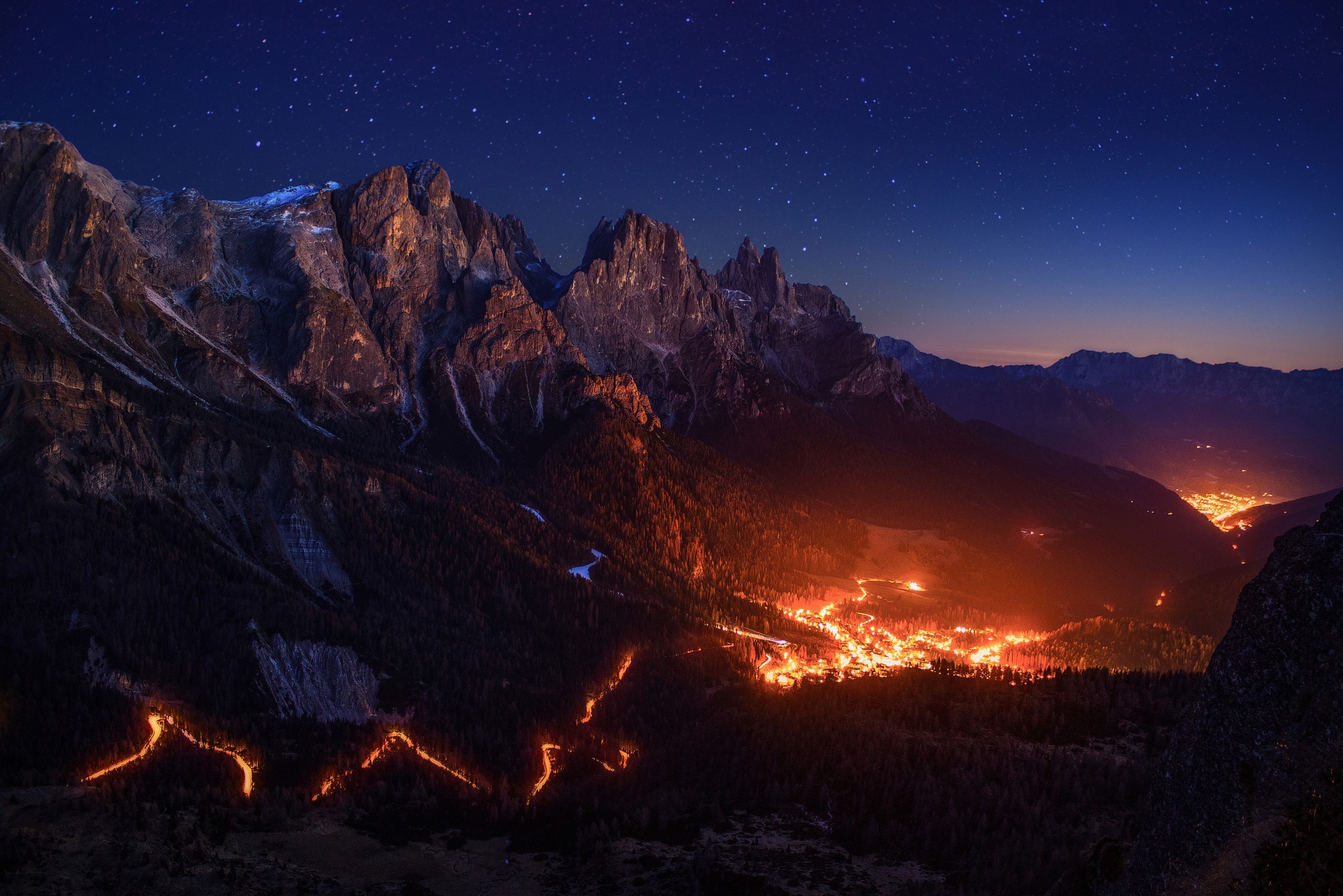 Free download wallpaper Landscape, Night, Mountain, Light, Forest, Starry Sky, Glow, Photography on your PC desktop