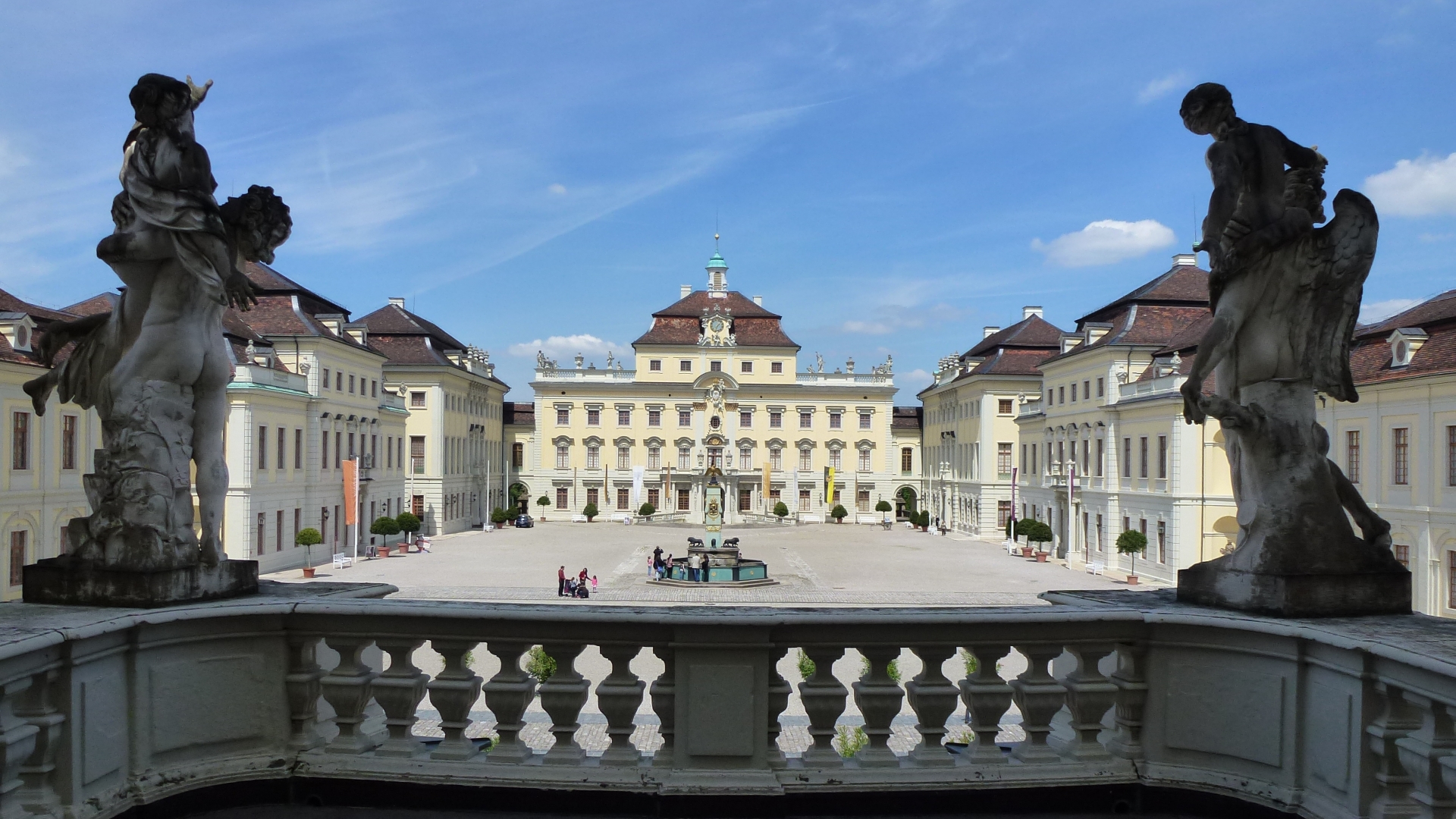 Melhores papéis de parede de Palácio De Ludwigsburg para tela do telefone