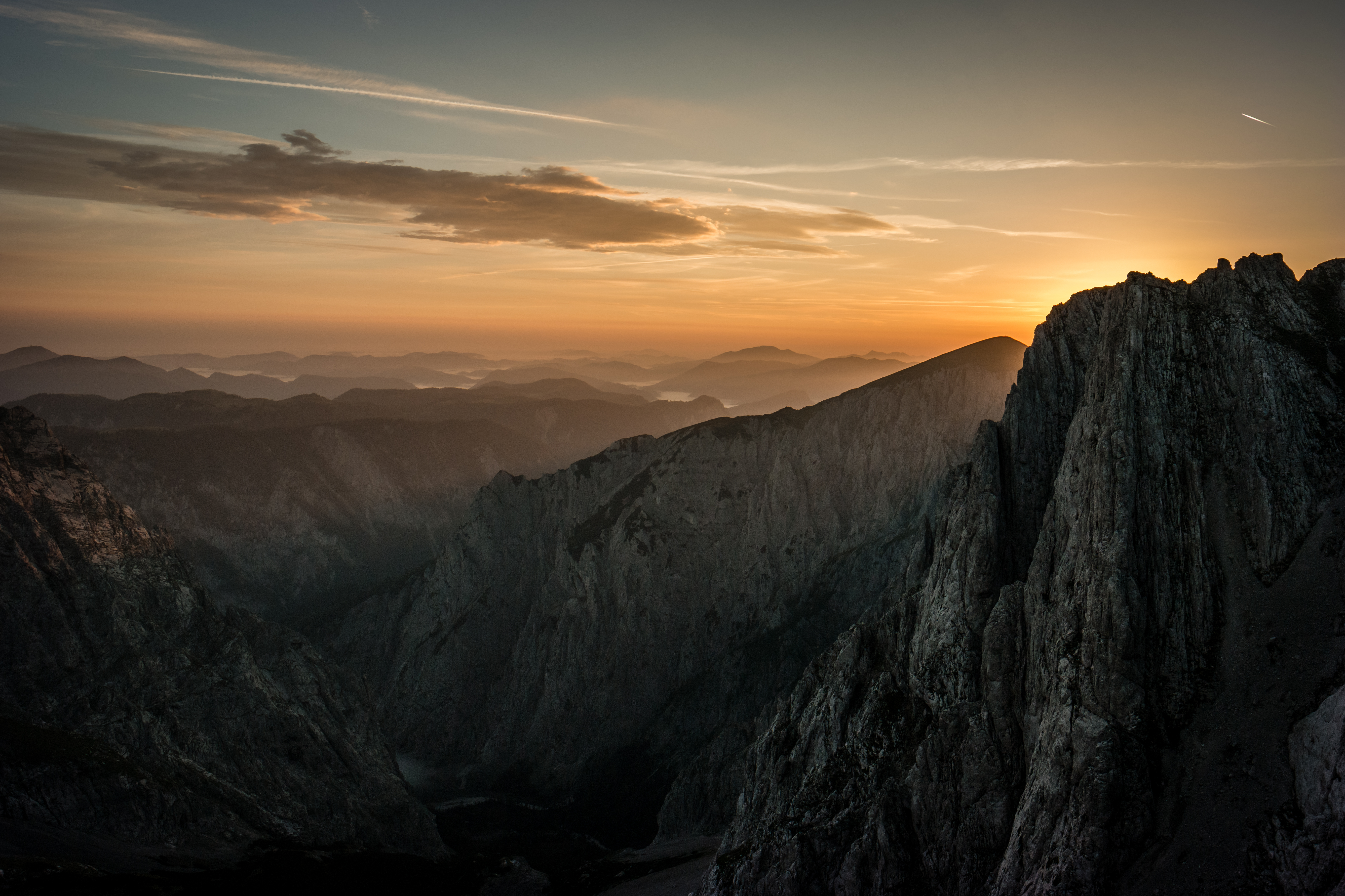 Скачать обои бесплатно Закат, Гора, Вершина, Природа, Австрия картинка на рабочий стол ПК