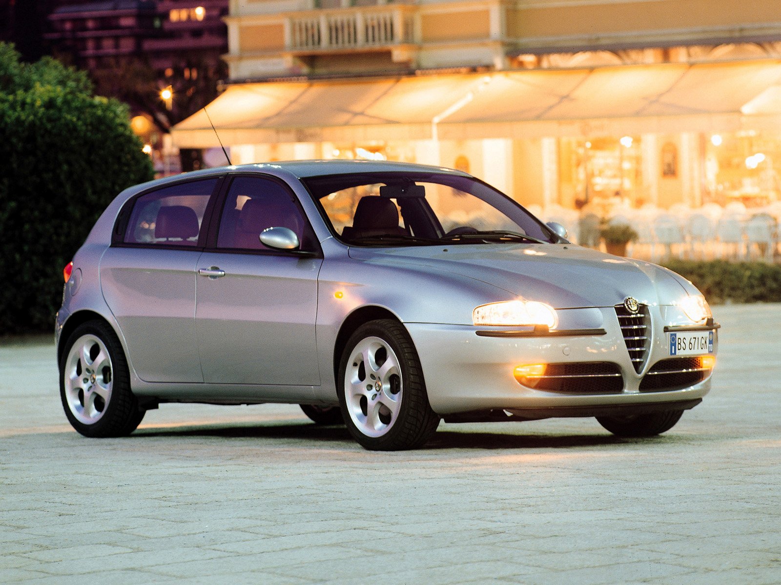 Laden Sie das Alfa Romeo, Fahrzeuge, Alfa Romeo 147-Bild kostenlos auf Ihren PC-Desktop herunter