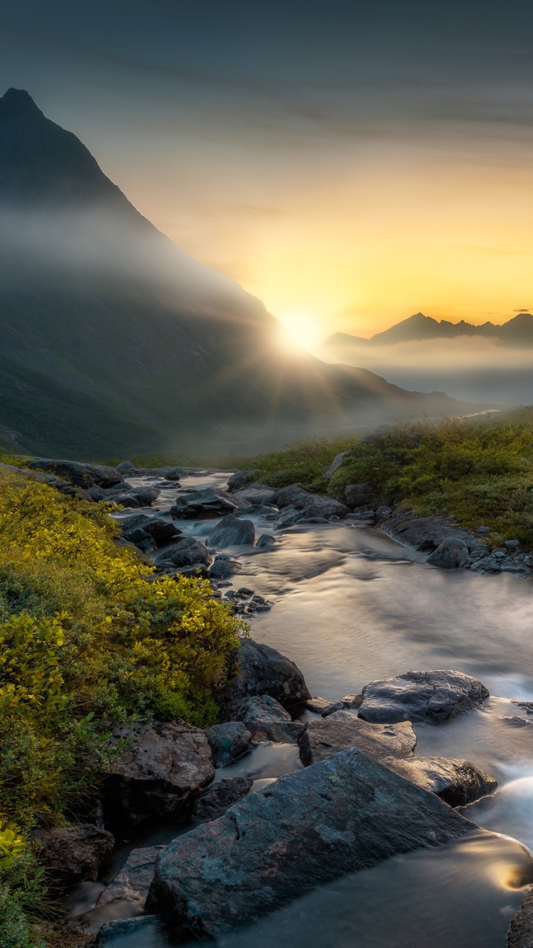 Descarga gratuita de fondo de pantalla para móvil de Naturaleza, Amanecer, Montaña, Chorro, Tierra/naturaleza.