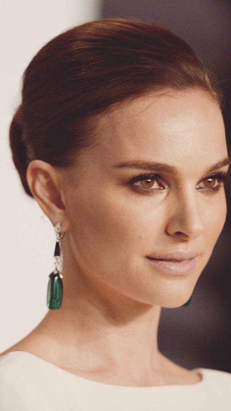 Descarga gratuita de fondo de pantalla para móvil de Natalie Portman, Celebridades.