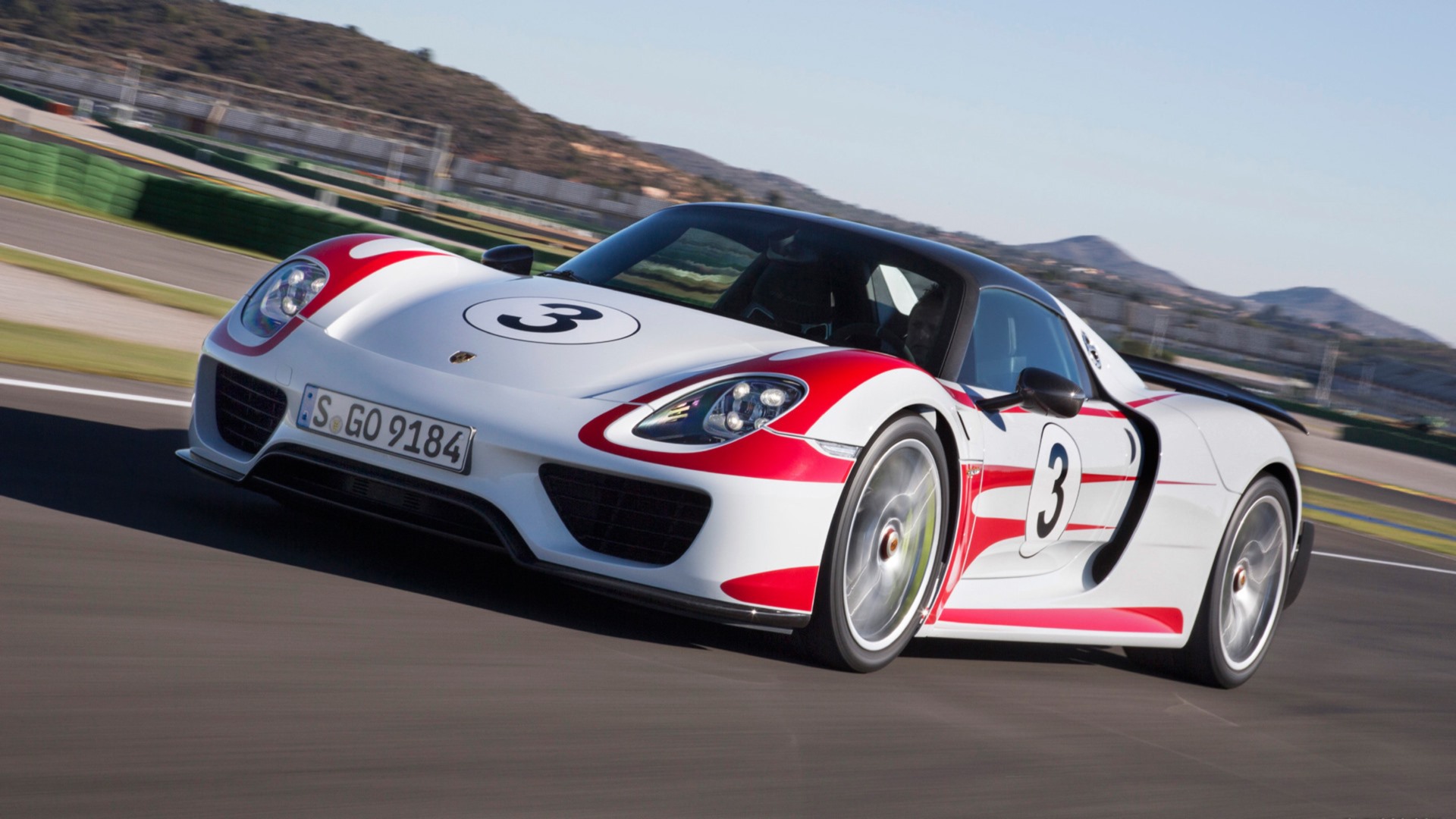 Download mobile wallpaper Porsche 918 Spyder, Porsche, Vehicles for free.