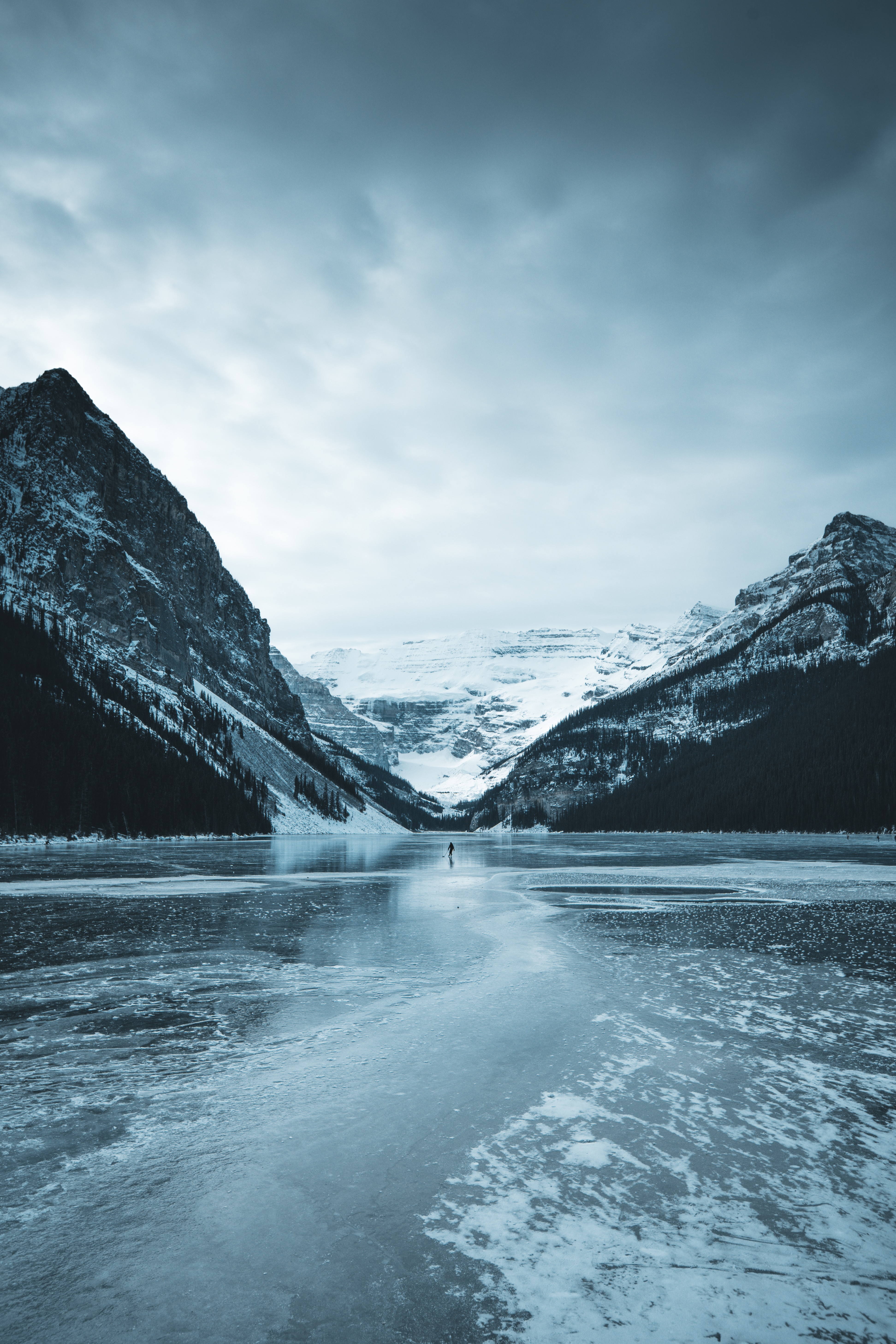Скачать картинку Замерзший, Снег, Лед, Озеро, Горы, Пейзаж, Природа в телефон бесплатно.