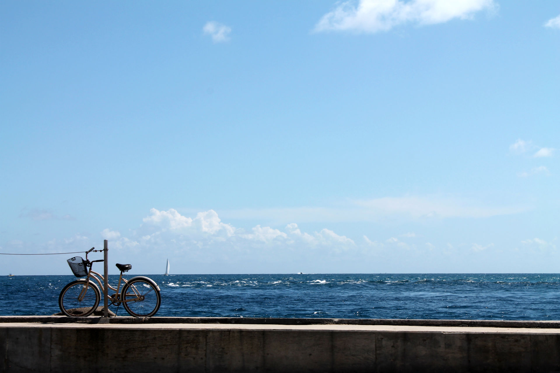 Baixe gratuitamente a imagem Céu, Oceano, Bicicleta, Cênico, Veículos na área de trabalho do seu PC