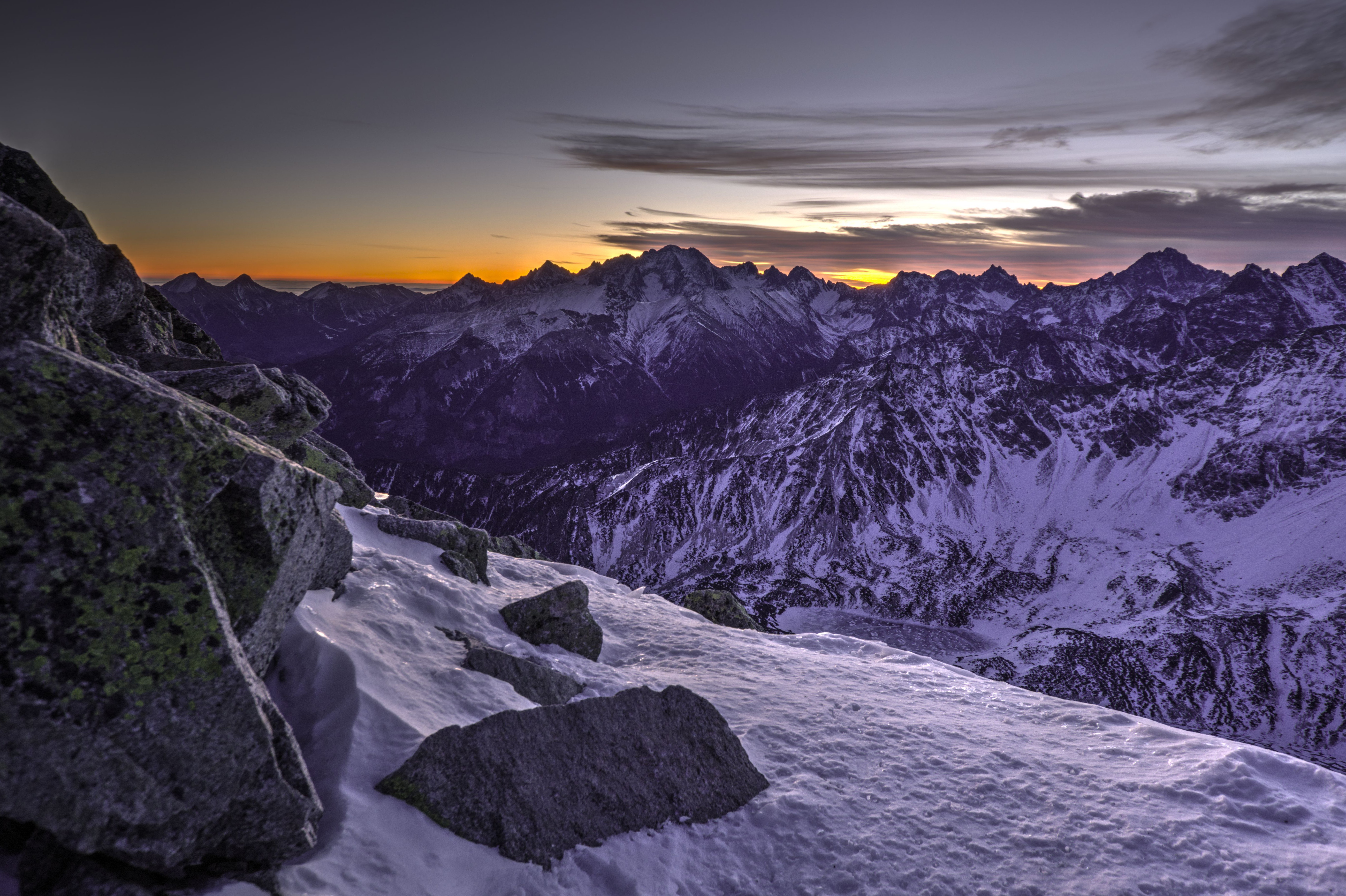 Descarga gratis la imagen Naturaleza, Rocas, Cubierto De Nieve, Nevado, Stones, Nieve, Las Rocas, Montañas en el escritorio de tu PC