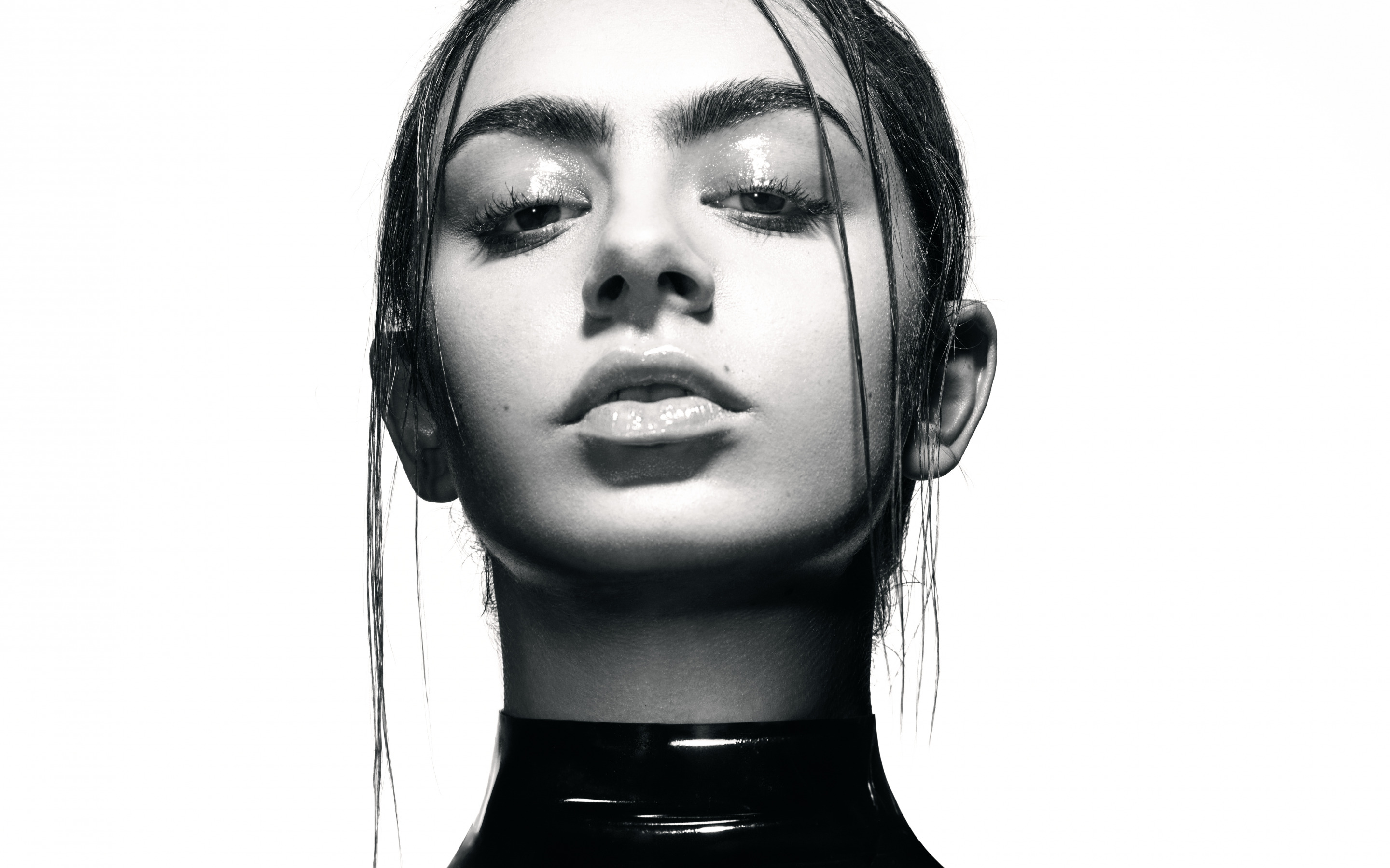 Download mobile wallpaper Music, Close Up, Singer, Face, British, Black & White, Charli Xcx for free.