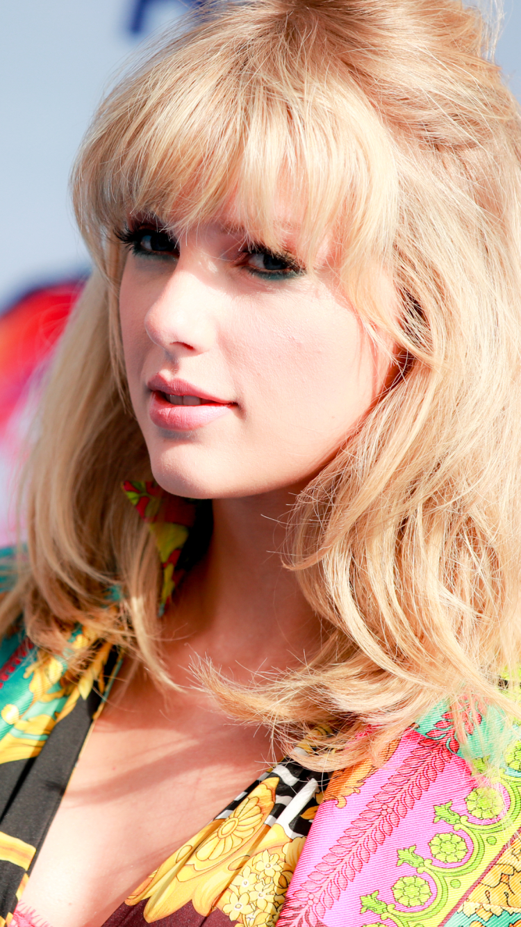 Download mobile wallpaper Music, Singer, Blonde, American, Taylor Swift for free.