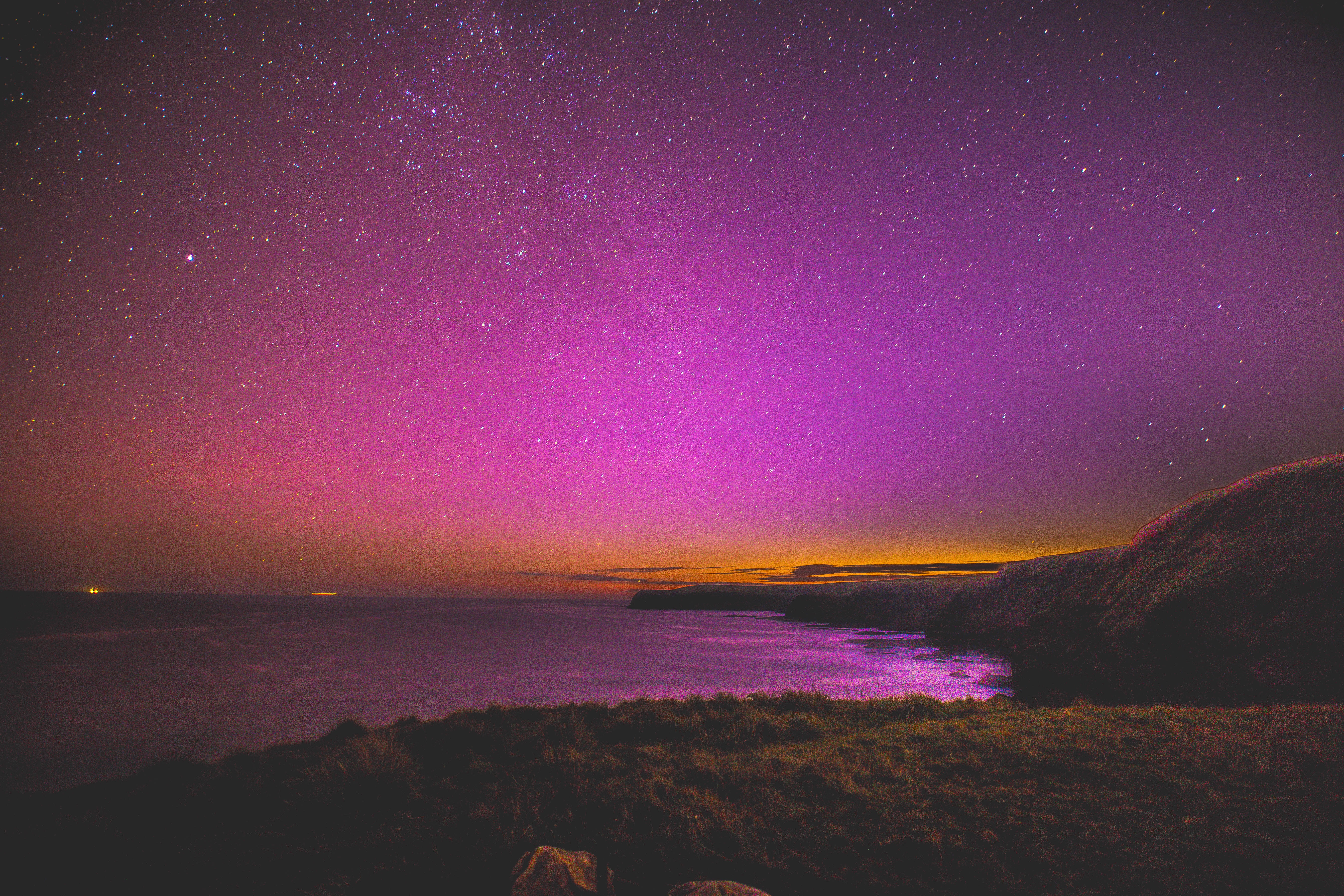 Free download wallpaper Nature, Shore, Bank, Starry Sky, Sea, Stars, Night on your PC desktop
