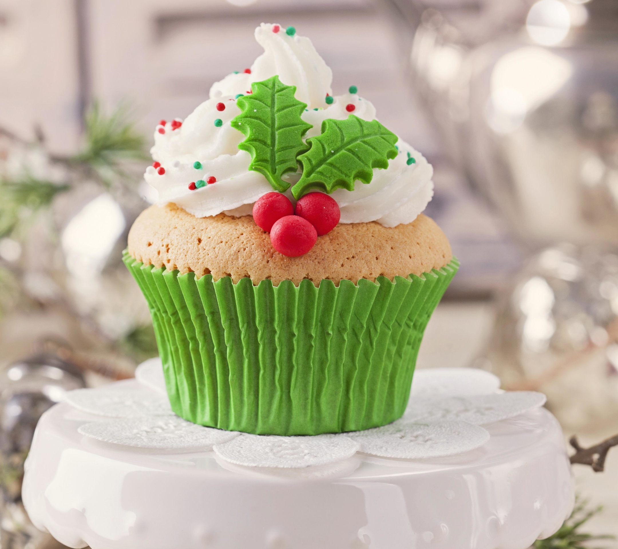 Download mobile wallpaper Food, Christmas, Sweets, Cupcake for free.