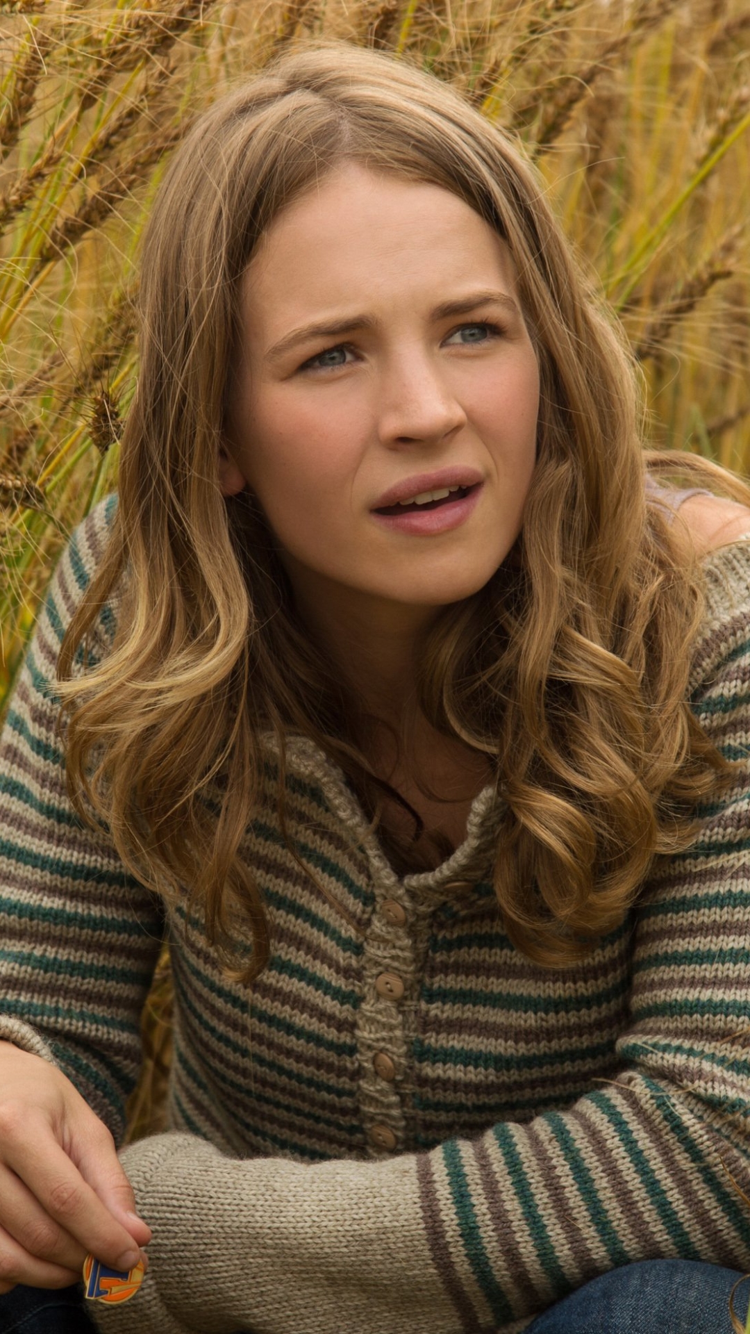 Download mobile wallpaper Movie, Brittany Robertson, Tomorrowland for free.