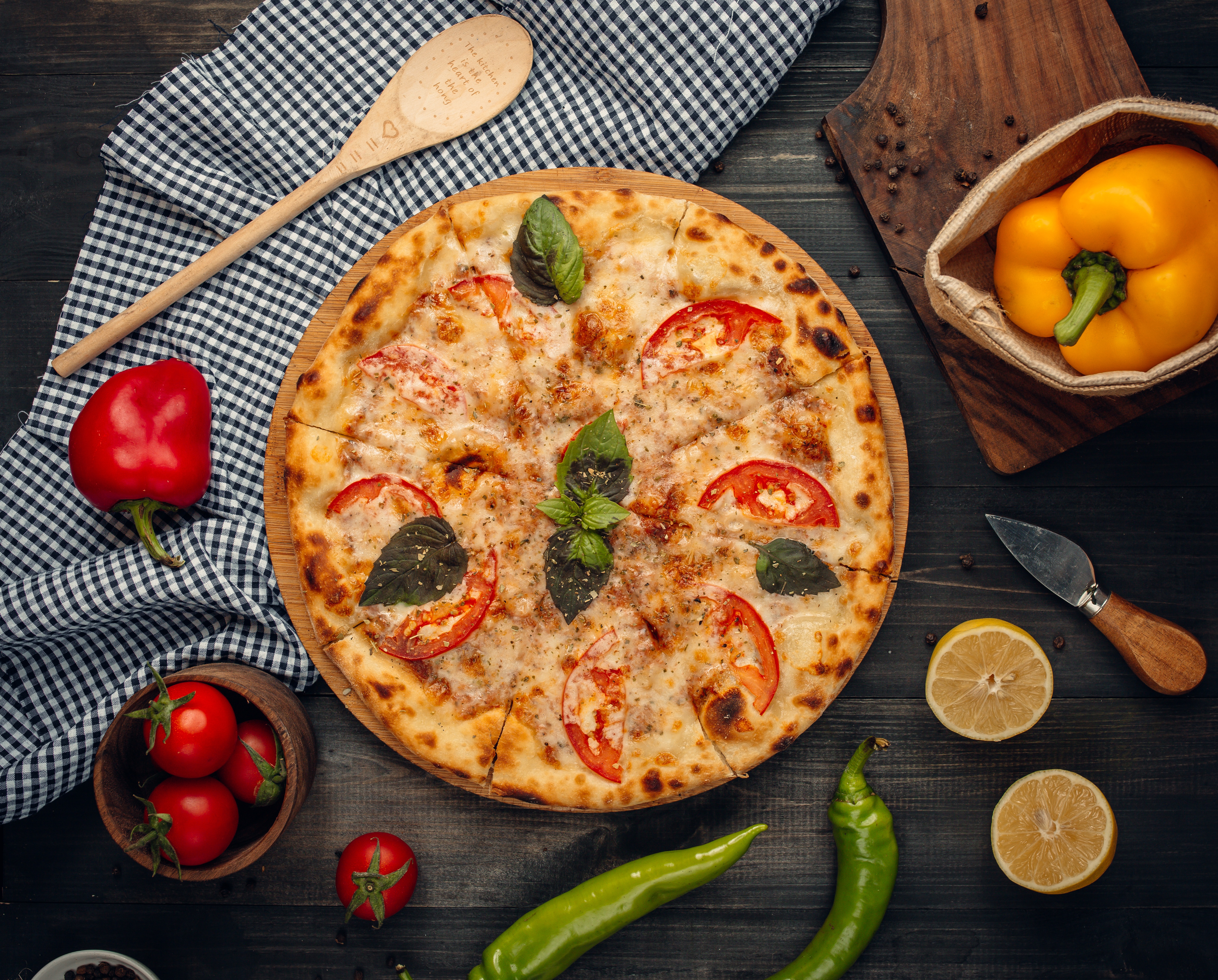 Download mobile wallpaper Food, Pizza, Pepper, Still Life, Tomato for free.