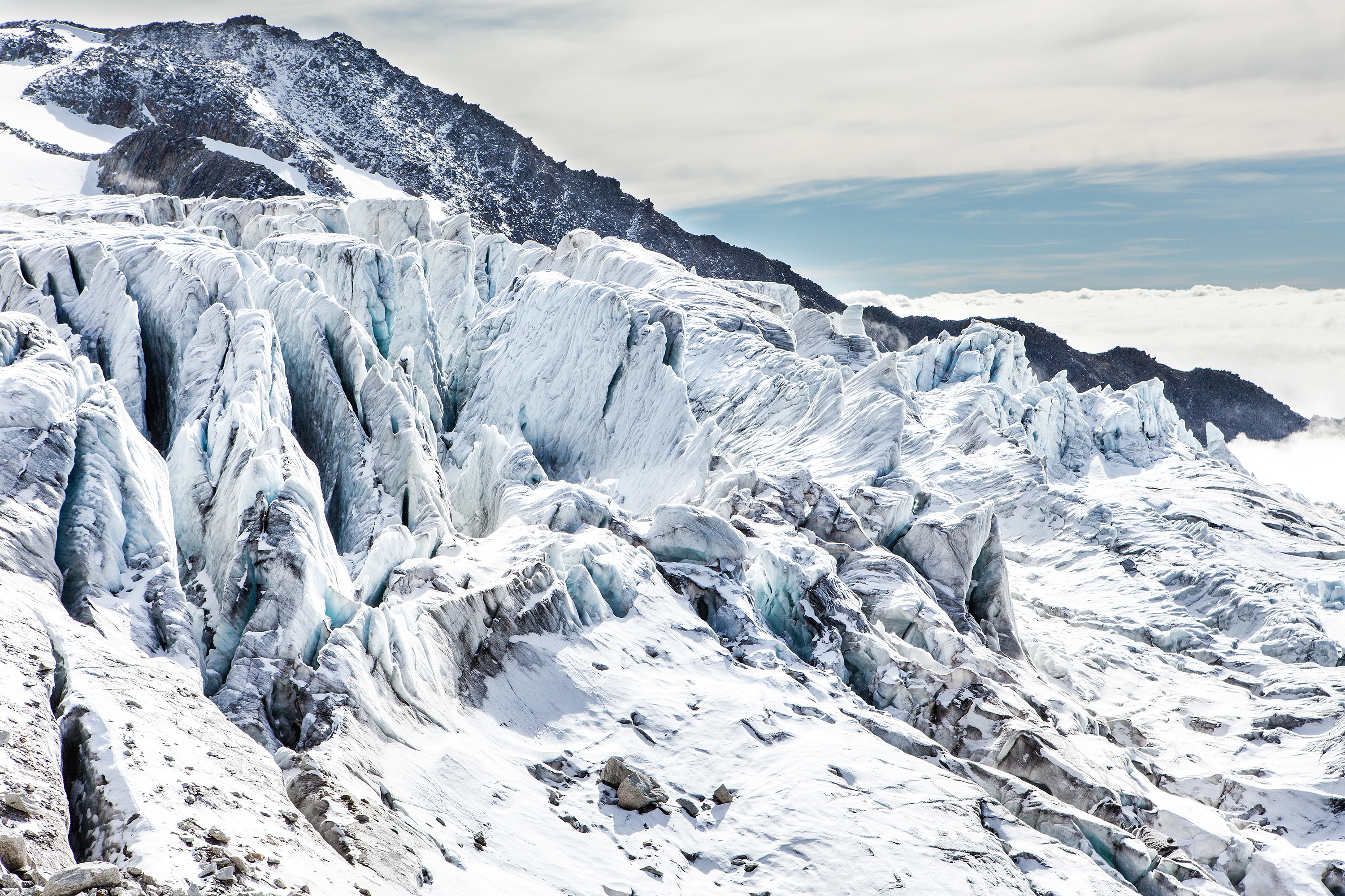 Free download wallpaper Stones, Mountains, Snow, Vertex, Nature, Tops on your PC desktop