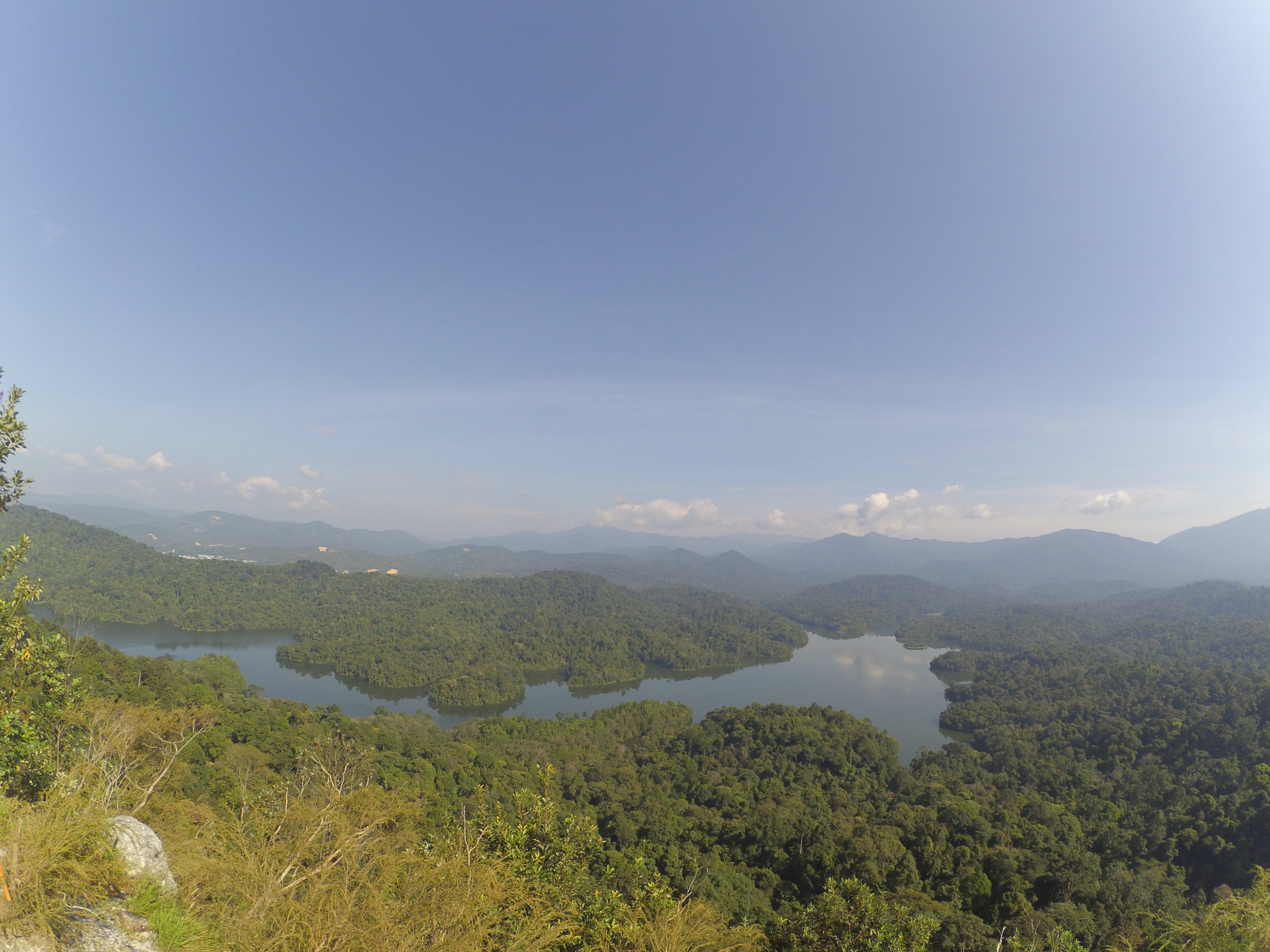 Скачать обои бесплатно Пейзаж, Река, Лес, Малайзия, Земля/природа картинка на рабочий стол ПК