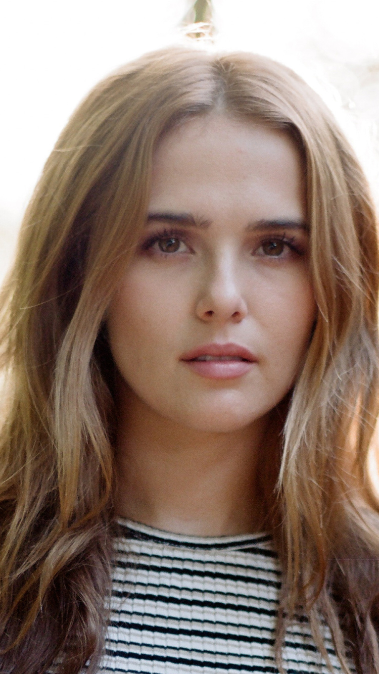 Téléchargez des papiers peints mobile Blond, Célébrités, Actrice, Zoey Deutsch gratuitement.