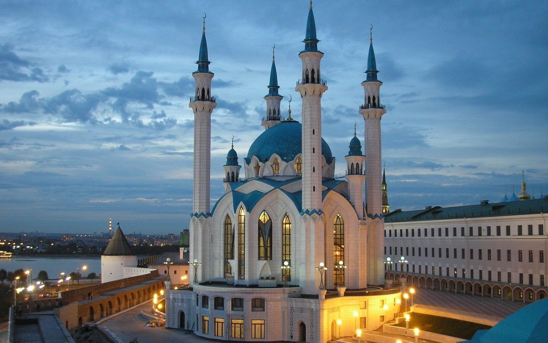 340865 Bild herunterladen religiös, qolşärif moschee, kasan, russland, moscheen - Hintergrundbilder und Bildschirmschoner kostenlos