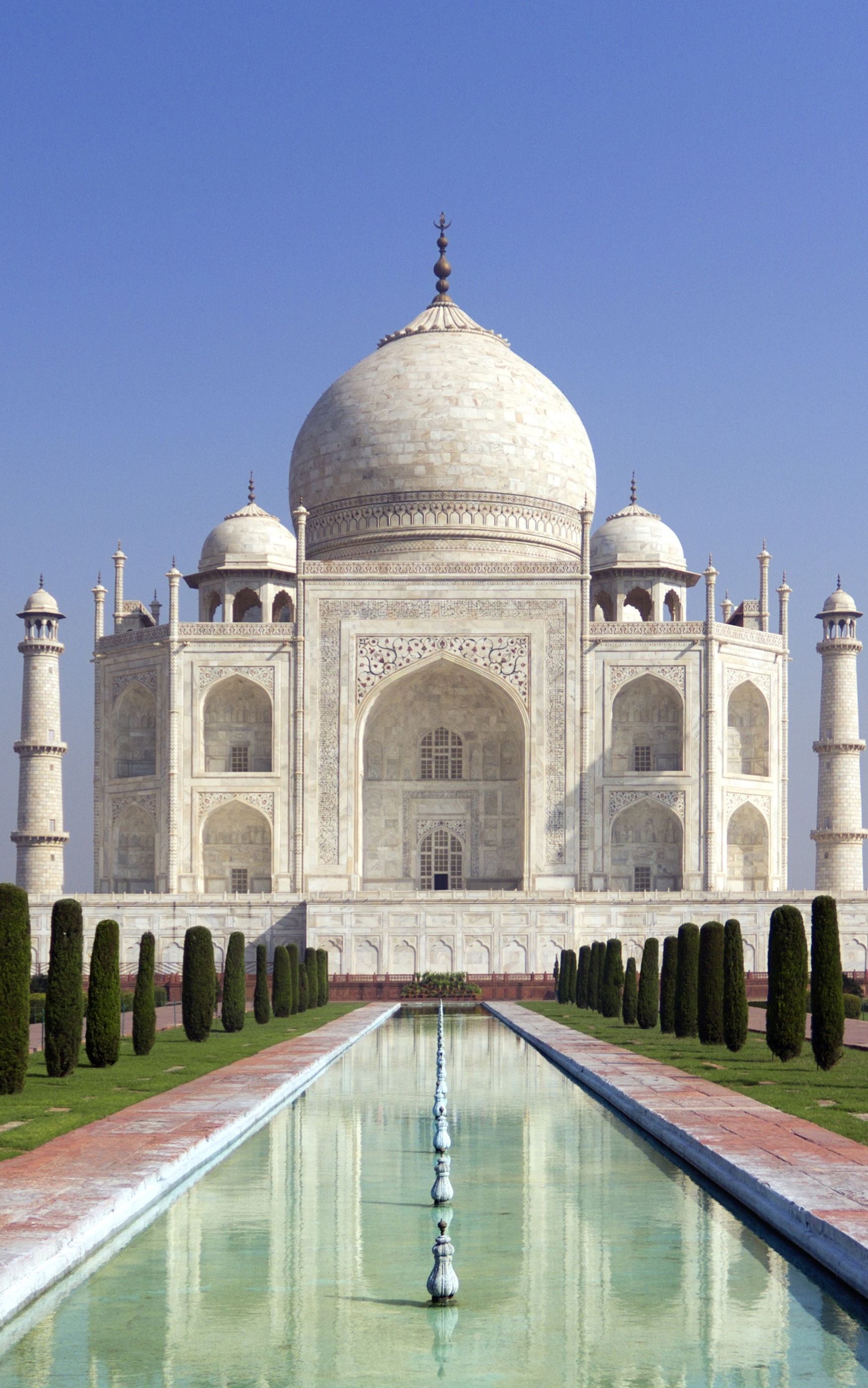 Download mobile wallpaper Monuments, Taj Mahal, Park, Monument, Dome, India, Man Made for free.