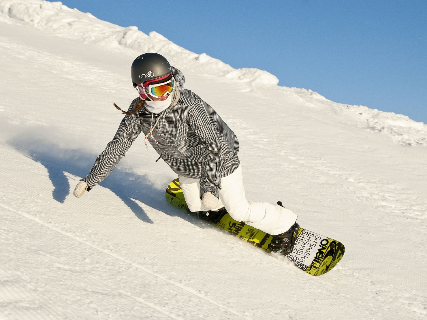 39894 Bild herunterladen sport, menschen, snowboarding, grau - Hintergrundbilder und Bildschirmschoner kostenlos