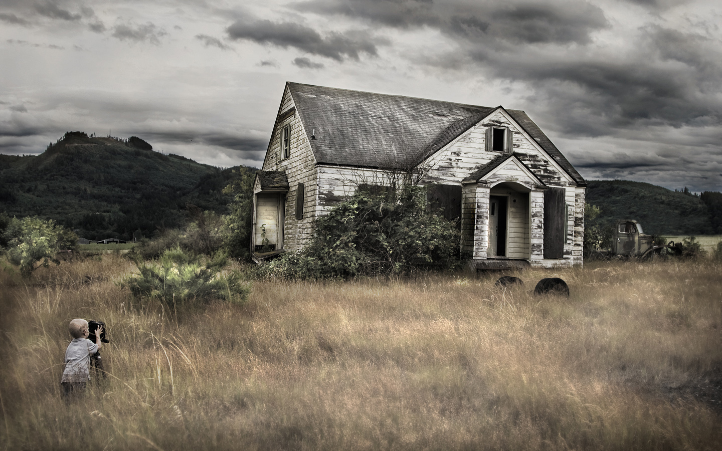 Download mobile wallpaper Building, House, Child, Ruin, Man Made for free.