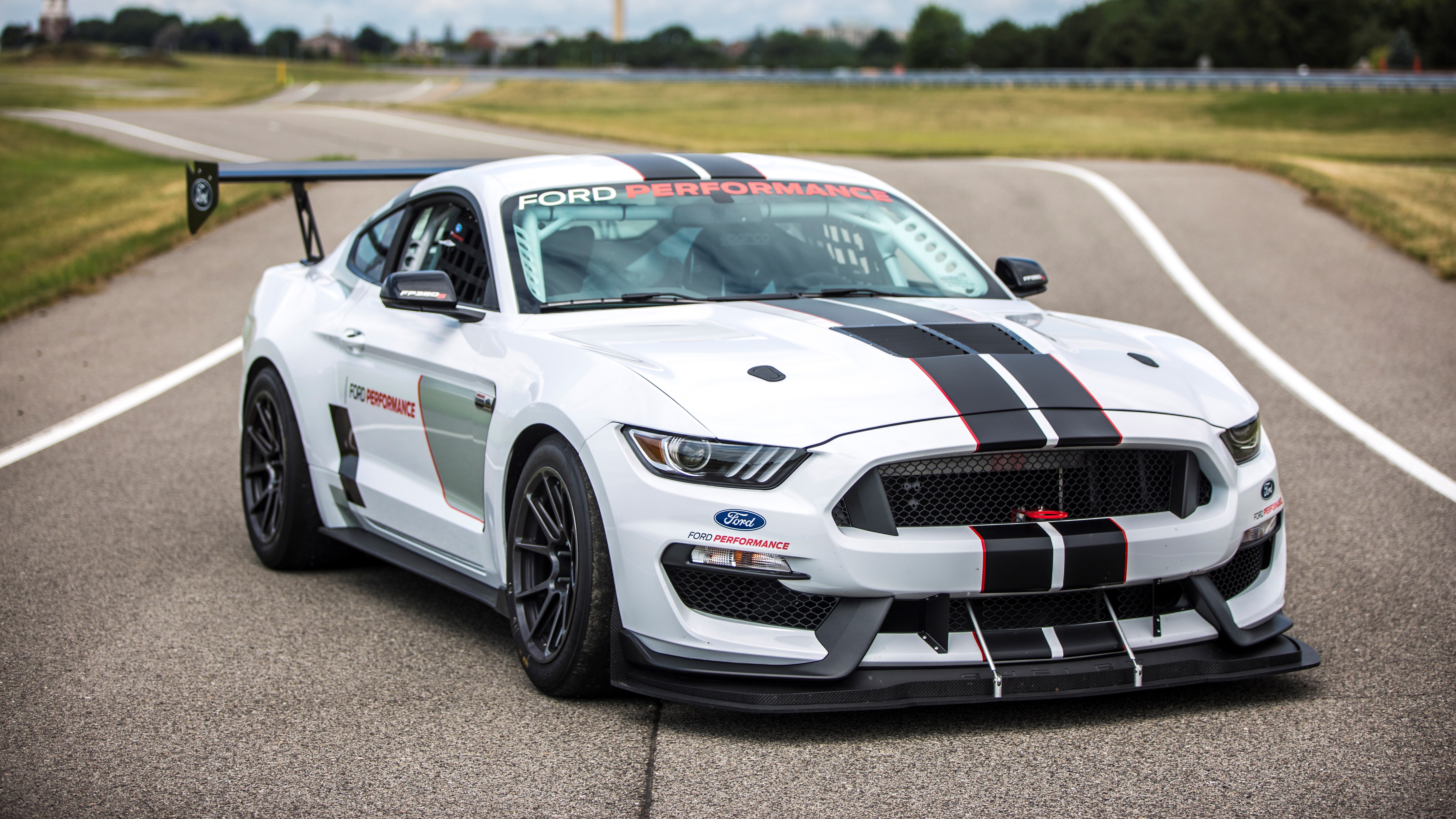 Die besten Ford Shelby Fp350S Mustang-Hintergründe für den Telefonbildschirm