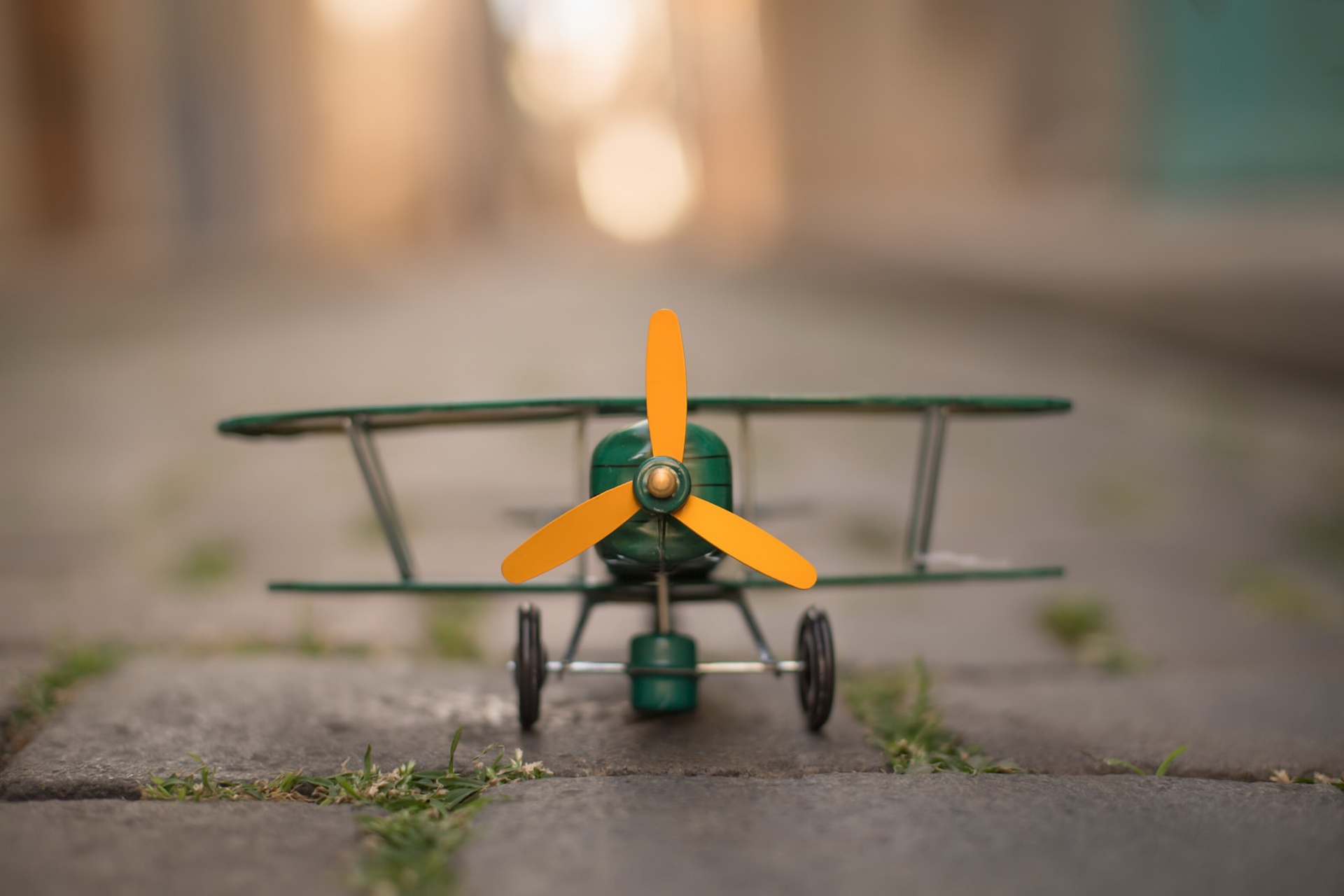 Free download wallpaper Toy, Aircraft, Man Made, Depth Of Field on your PC desktop