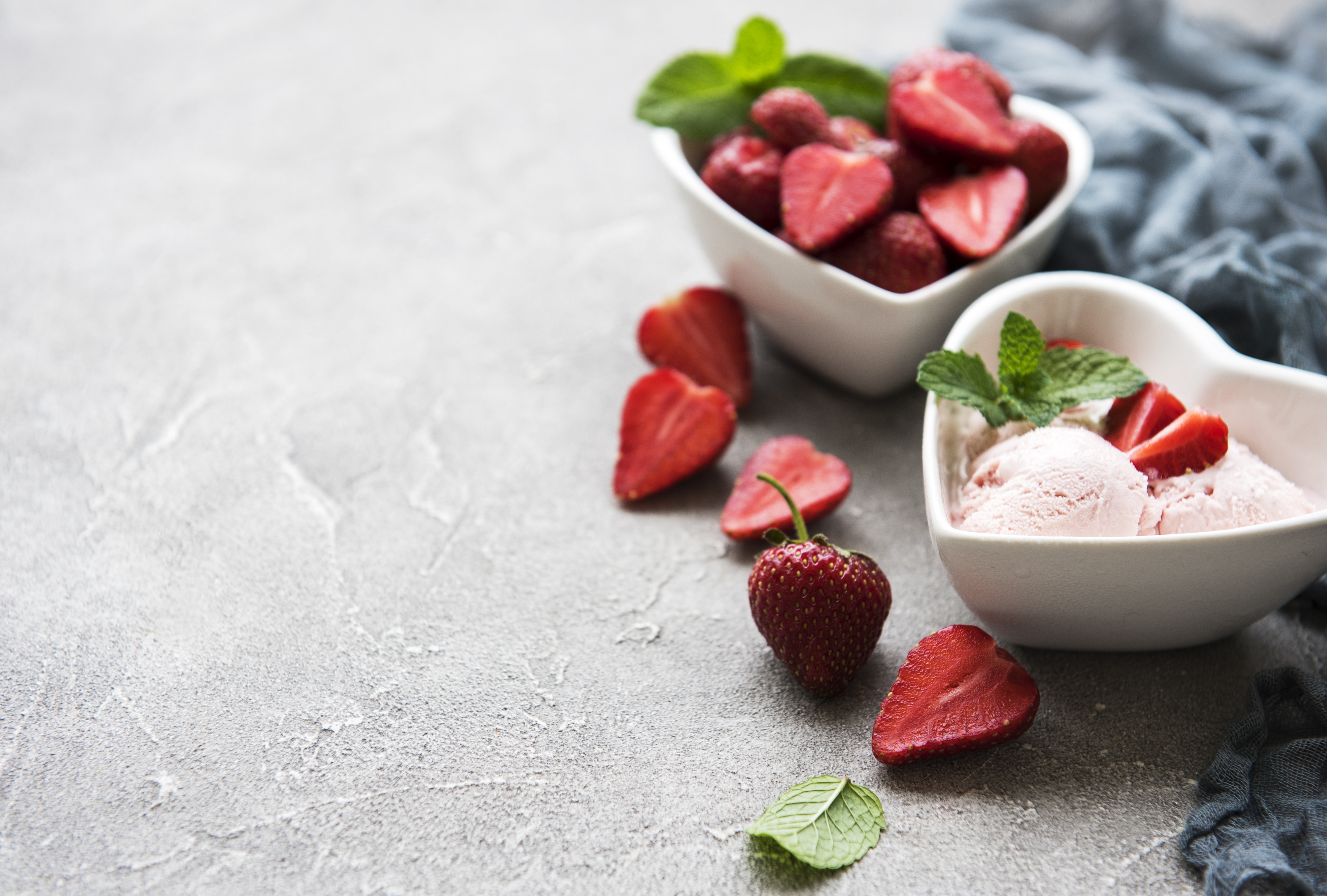 Laden Sie das Erdbeere, Frucht, Eiscreme, Nahrungsmittel, Stillleben-Bild kostenlos auf Ihren PC-Desktop herunter