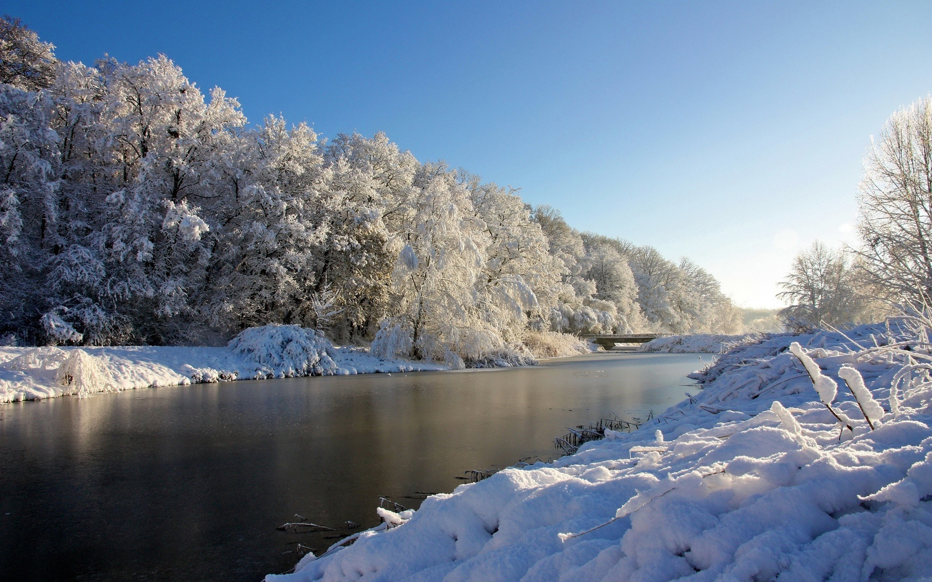 Скачать обои бесплатно Река, Снег, Деревья, Пейзаж, Зима картинка на рабочий стол ПК