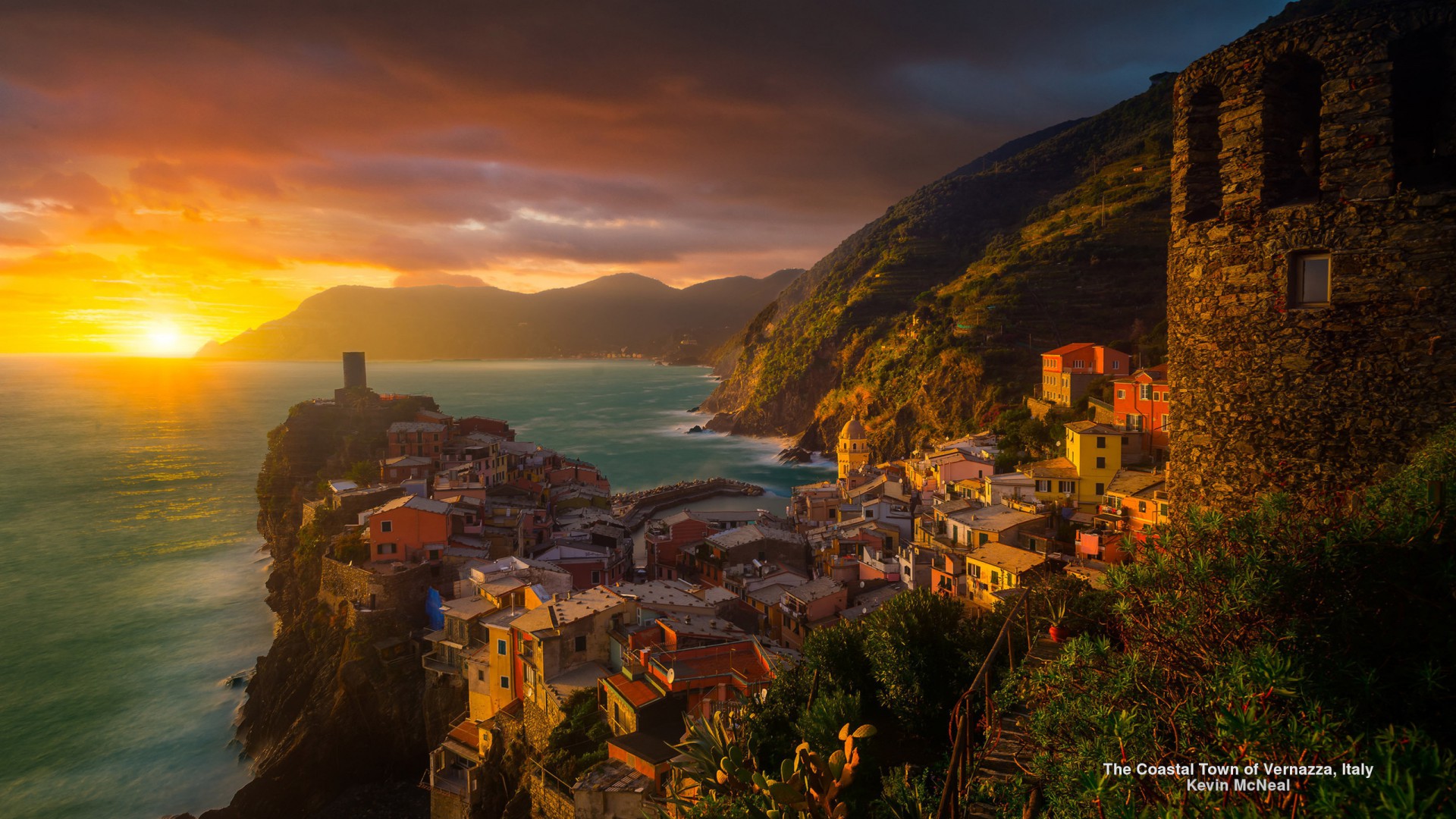 photography, hdr, house, italy, mountain, ocean, sunset, vernazza, village