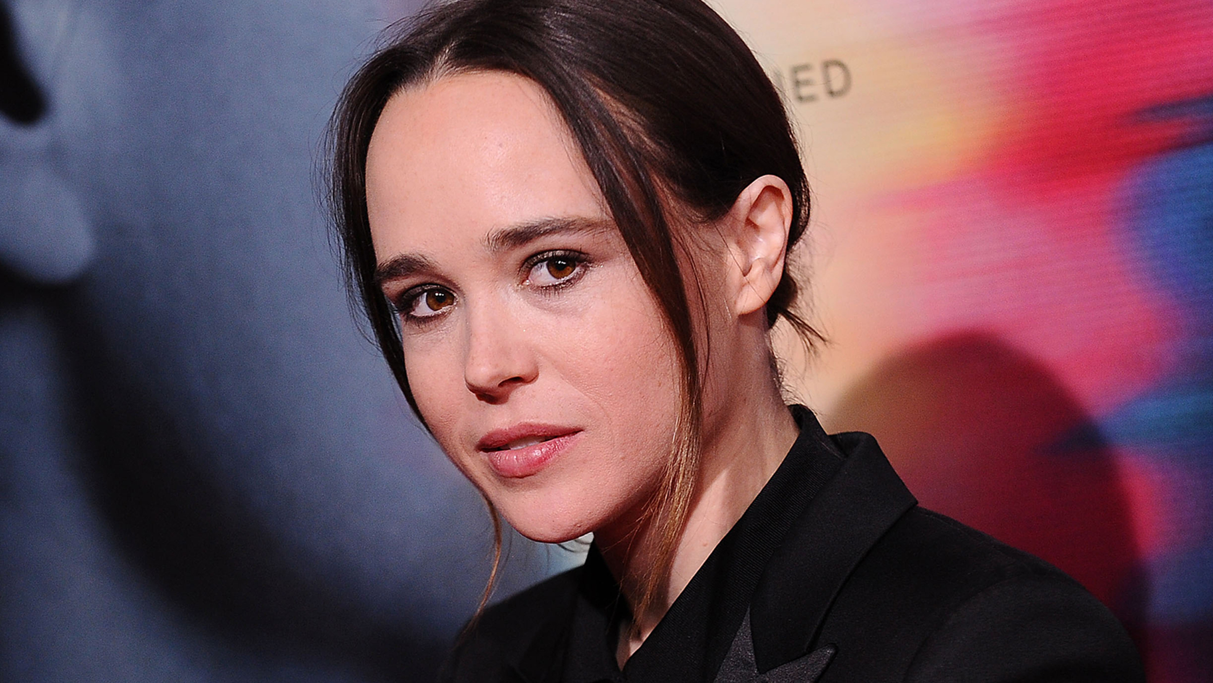 Free download wallpaper Face, Celebrity, Brown Eyes, Actress, Ellen Page on your PC desktop