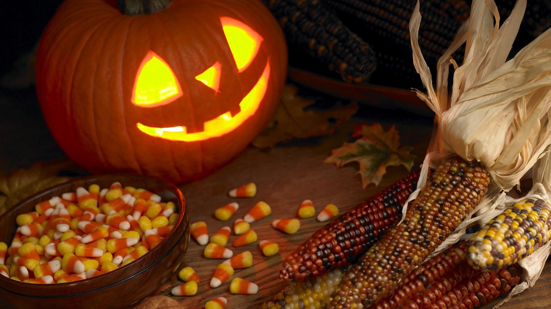 Скачать картинку Хэллоуин, Сладости, Кукуруза, Праздничные в телефон бесплатно.