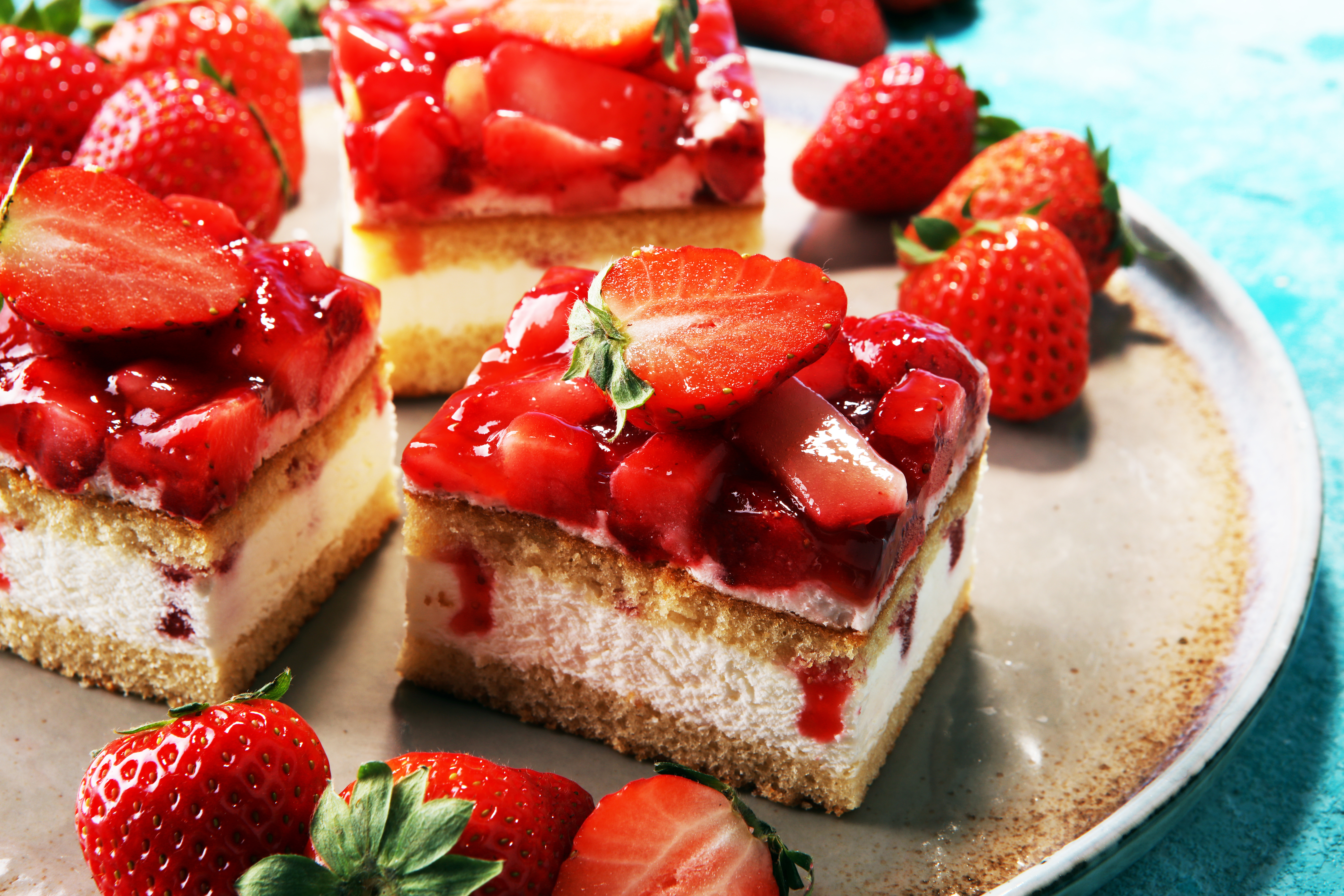 Download mobile wallpaper Food, Strawberry, Dessert, Berry, Fruit, Pastry for free.