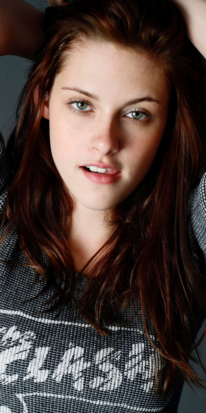 Descarga gratuita de fondo de pantalla para móvil de Kristen Stewart, Pelirrojo, Ojos Verdes, Americano, Celebridades, Actriz.