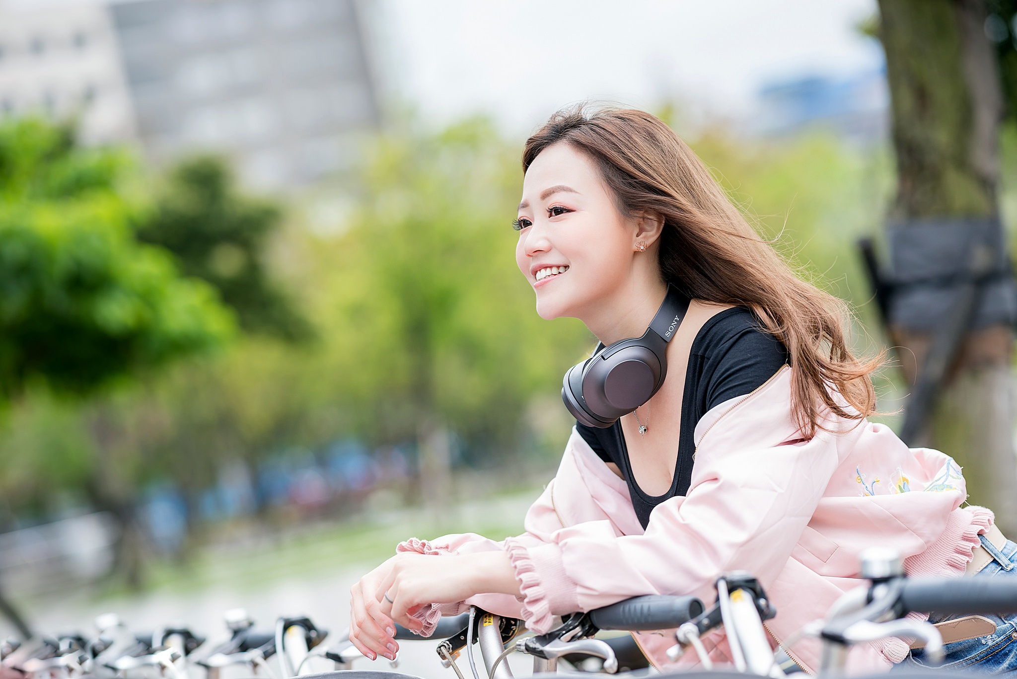 Download mobile wallpaper Headphones, Smile, Brunette, Model, Women, Asian, Long Hair, Depth Of Field for free.